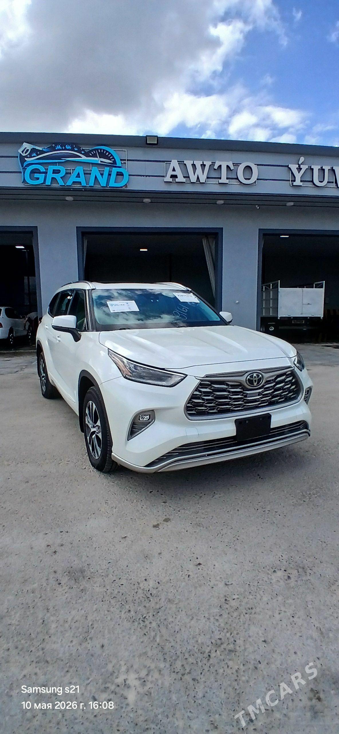 Toyota Highlander 2021 - 660 000 TMT - Мары - img 1