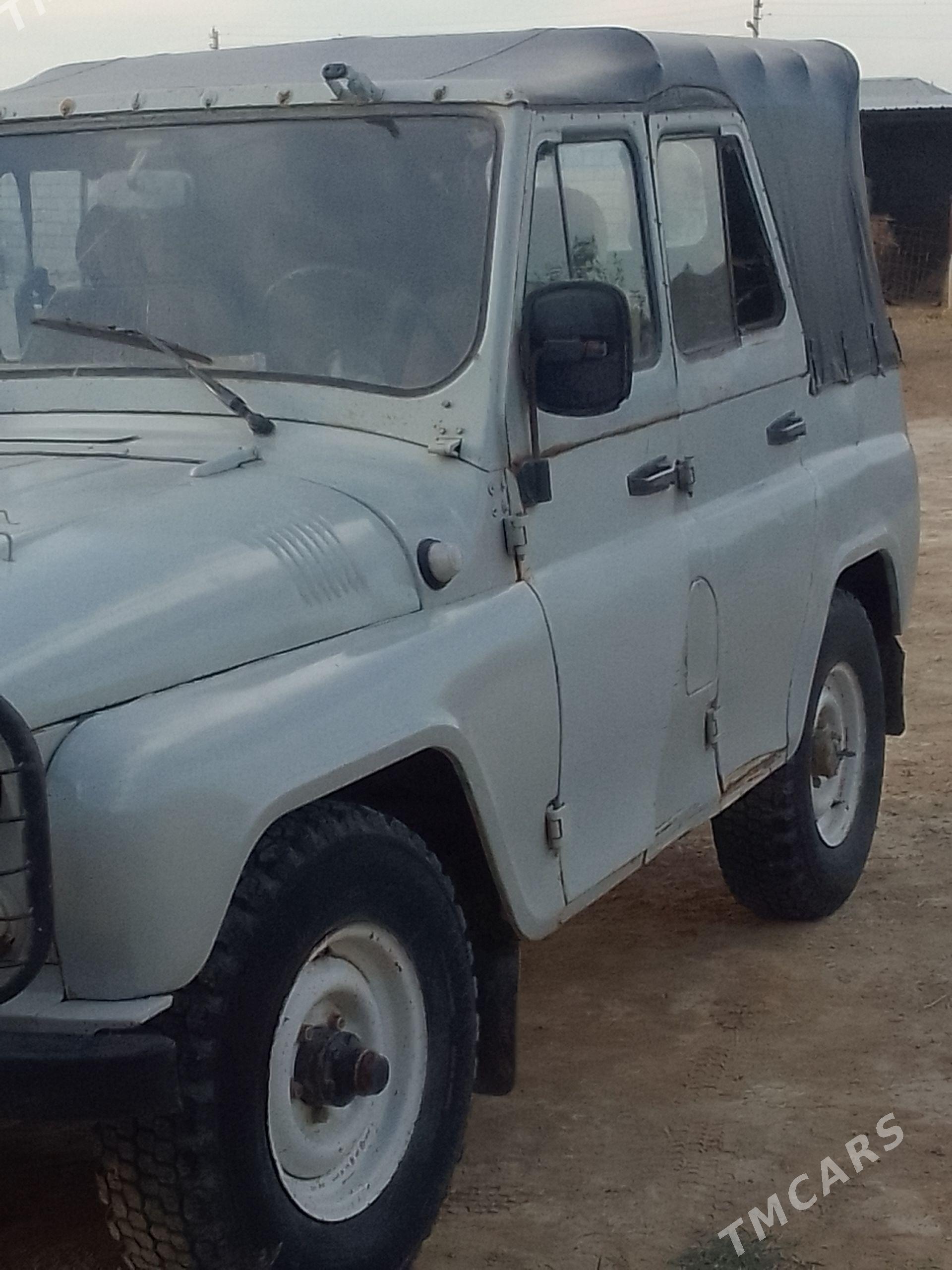 UAZ 469 1999 - 35 000 TMT - Ýaşlyk - img 1