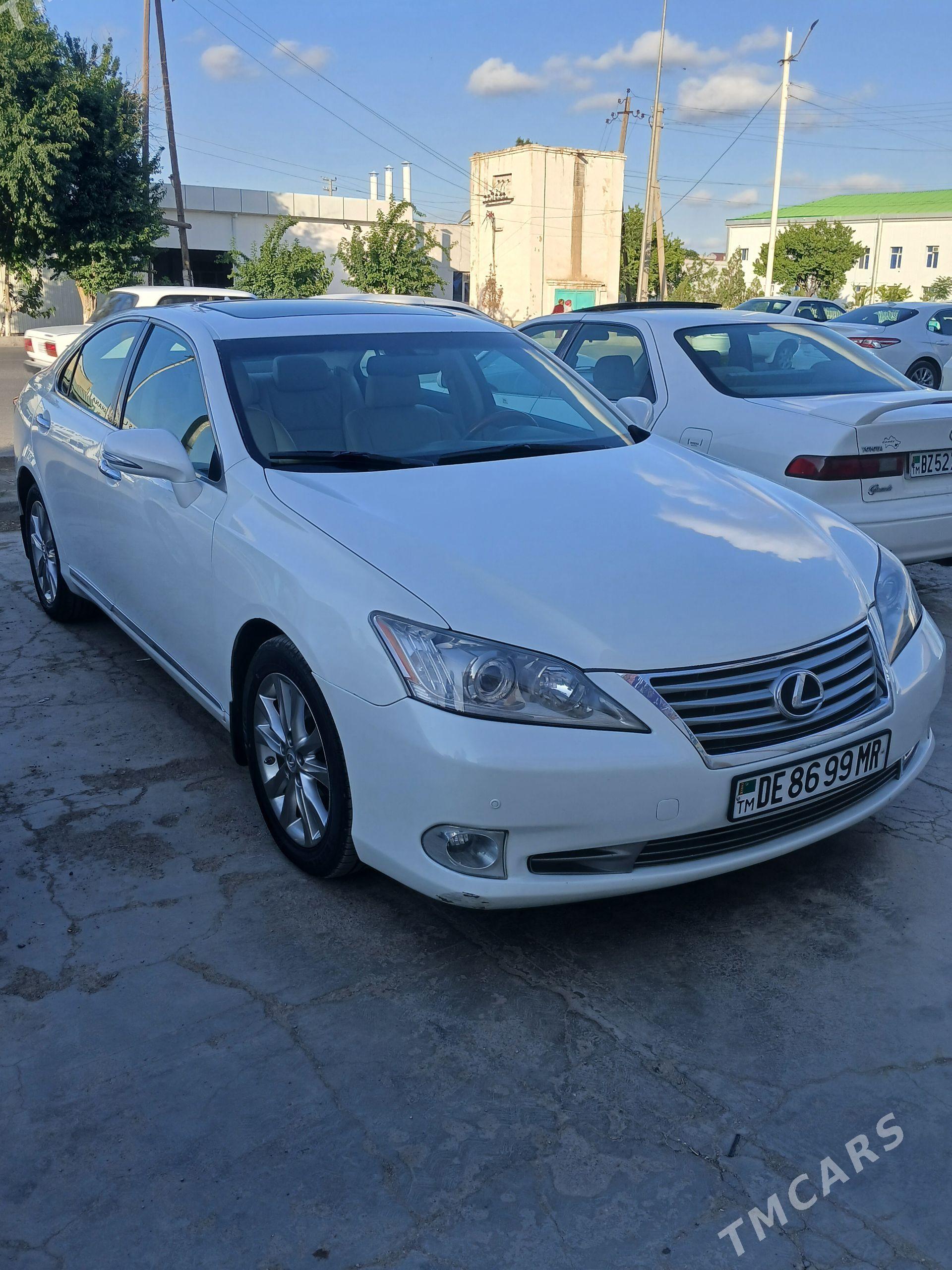 Lexus ES 350 2011 - 310 000 TMT - Мары - img 1
