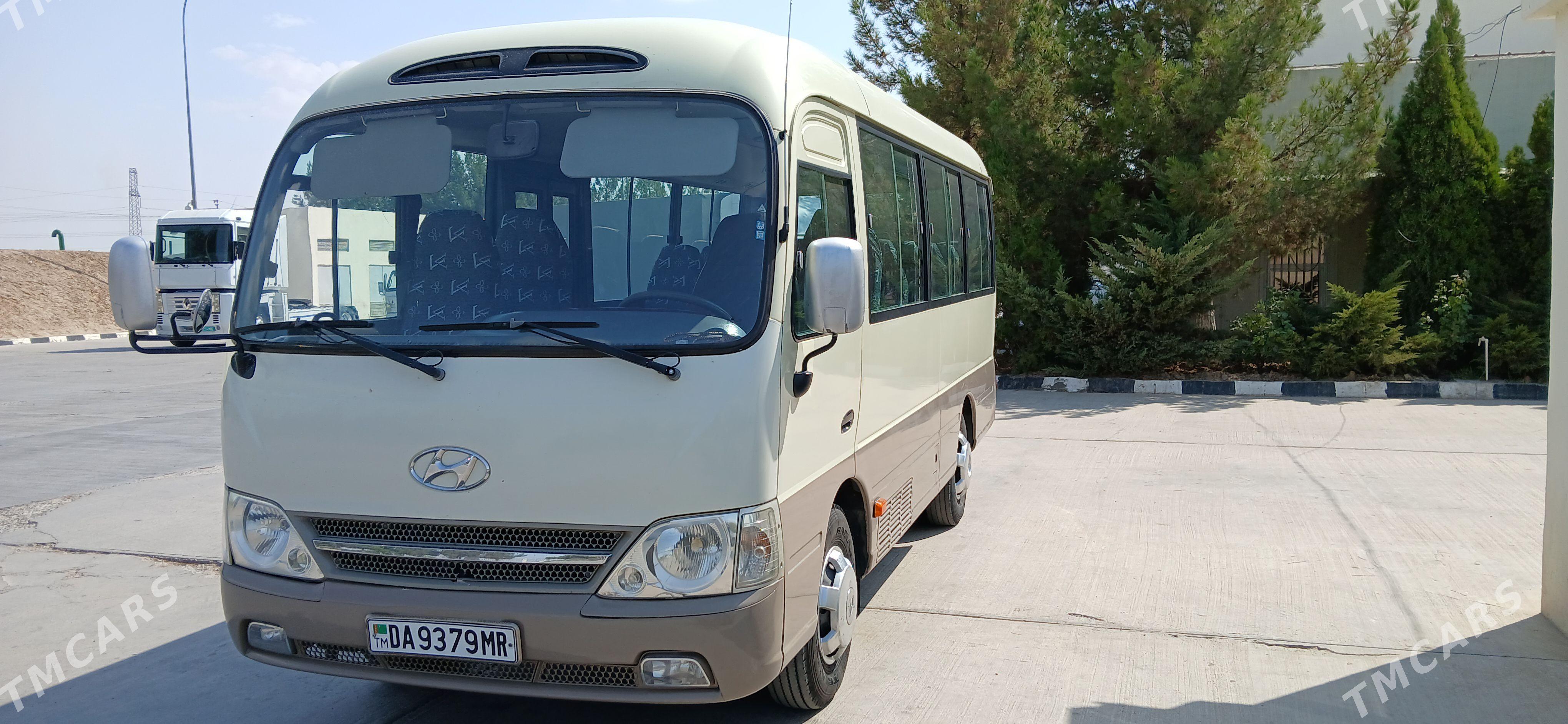 Hyundai County 2014 - 400 000 TMT - Murgap - img 1
