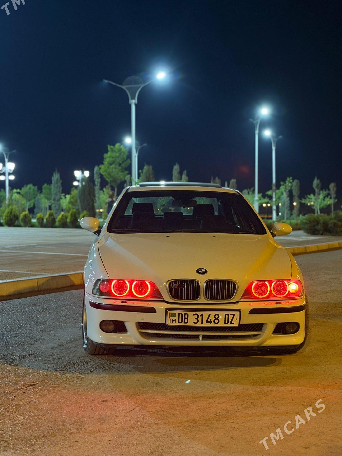 BMW E39 2000 - 140 000 TMT - Daşoguz - img 1