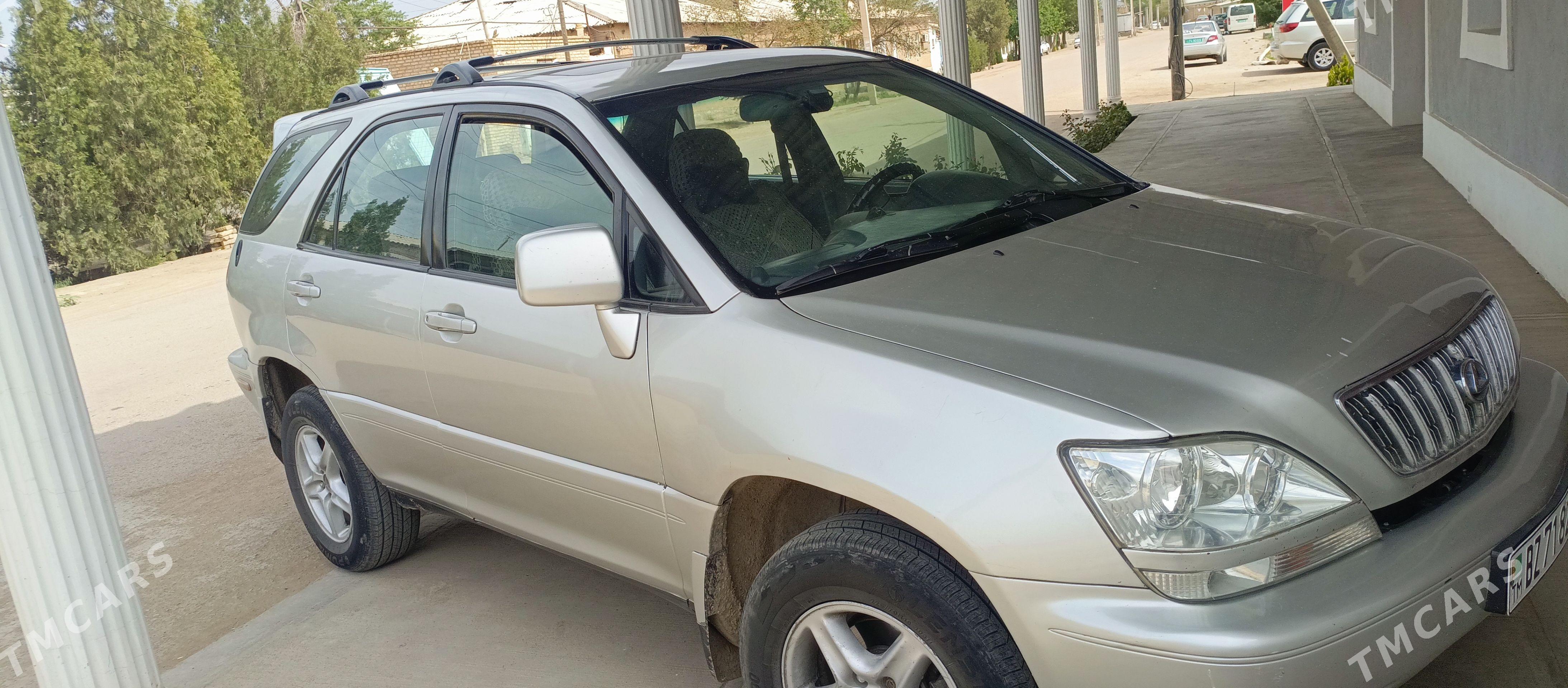Lexus RX 300 1999 - 190 000 TMT - Дашогуз - img 1