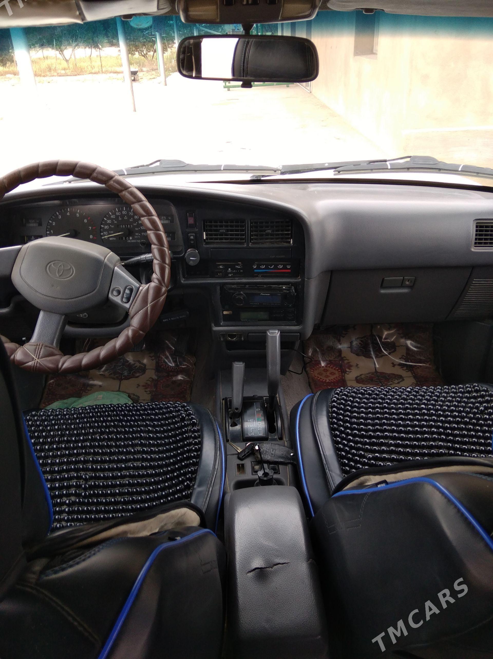 Toyota 4Runner 1993 - 80 000 TMT - Этрек - img 1