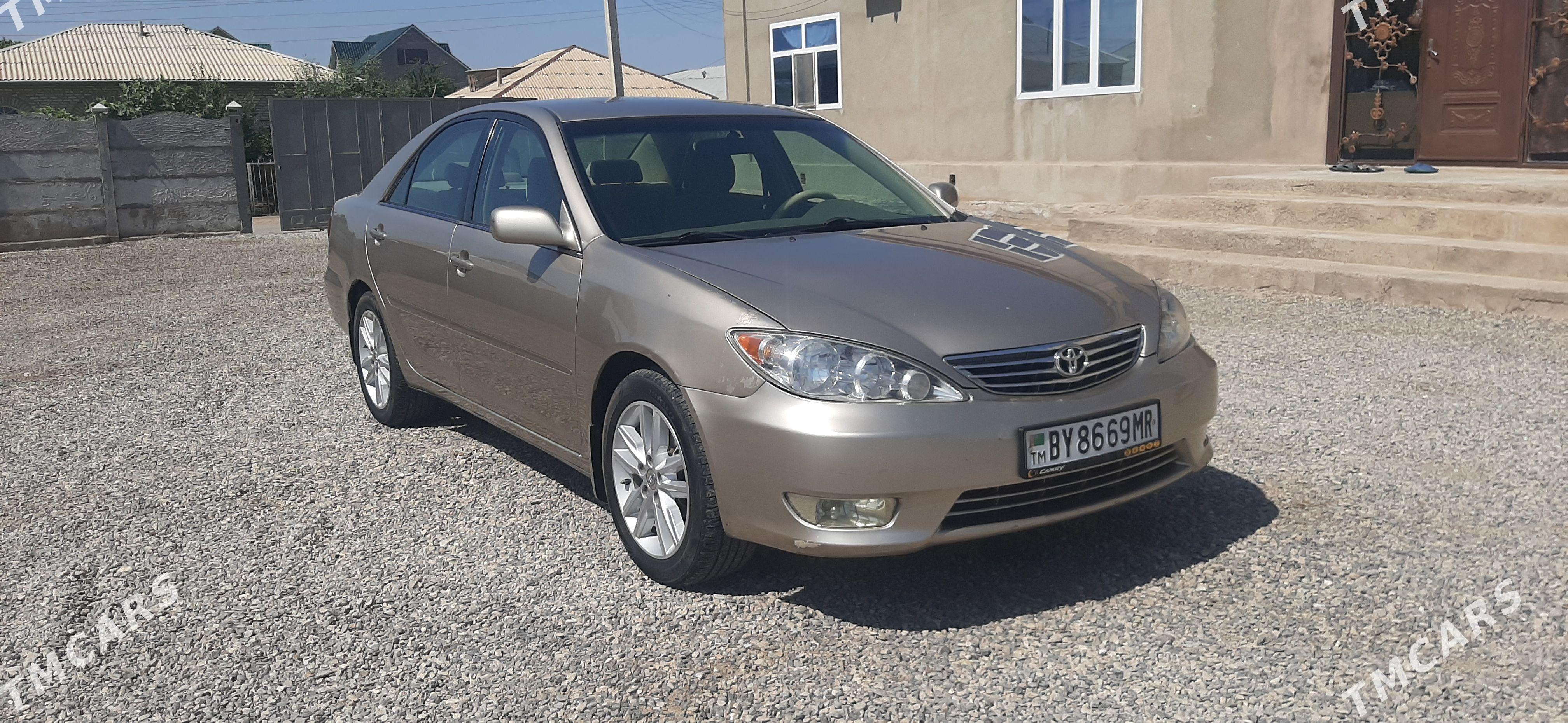Toyota Camry 2005 - 195 000 TMT - Мары - img 1