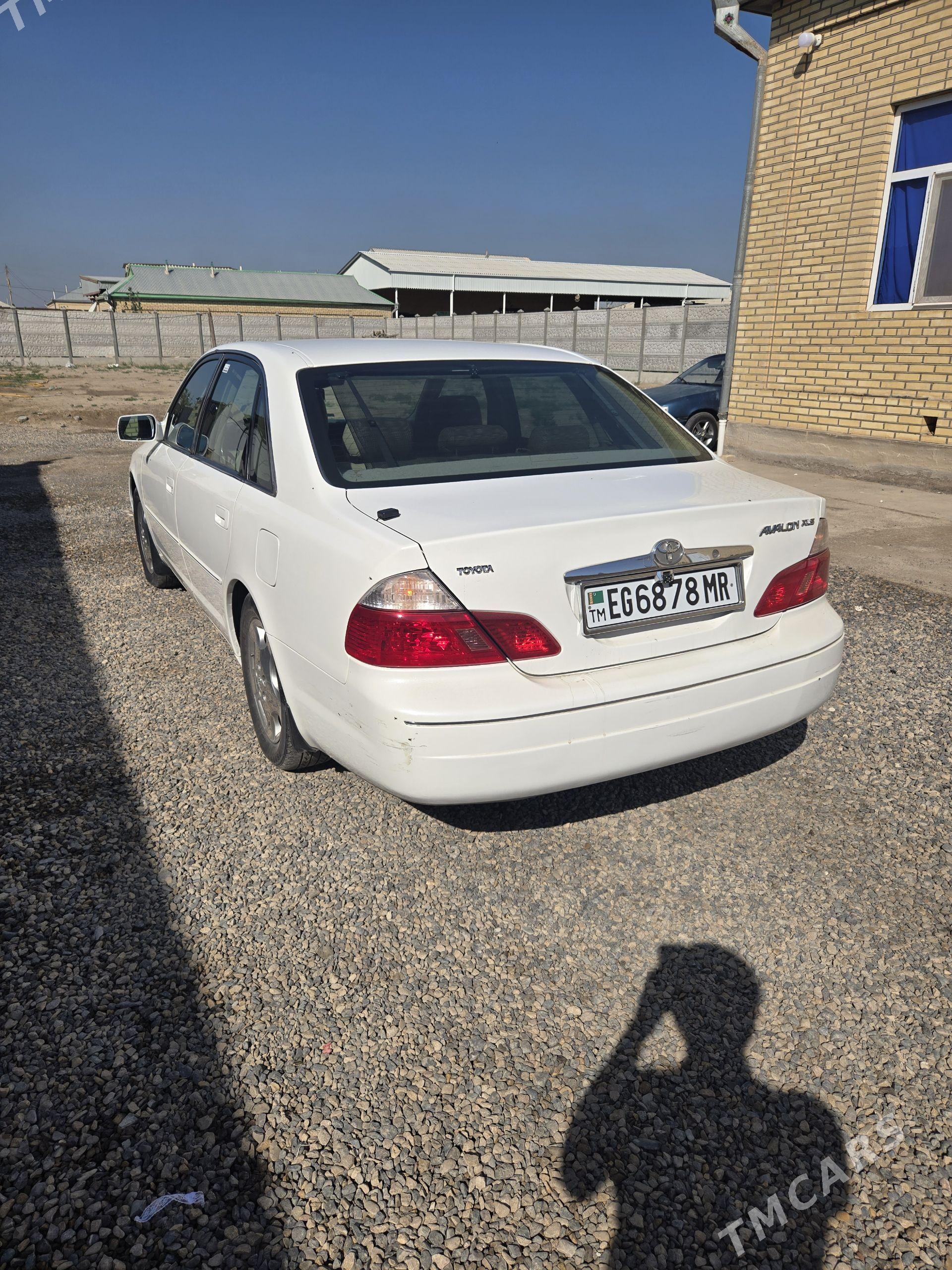 Toyota Avalon 2000 - 230 000 TMT - Мары - img 1