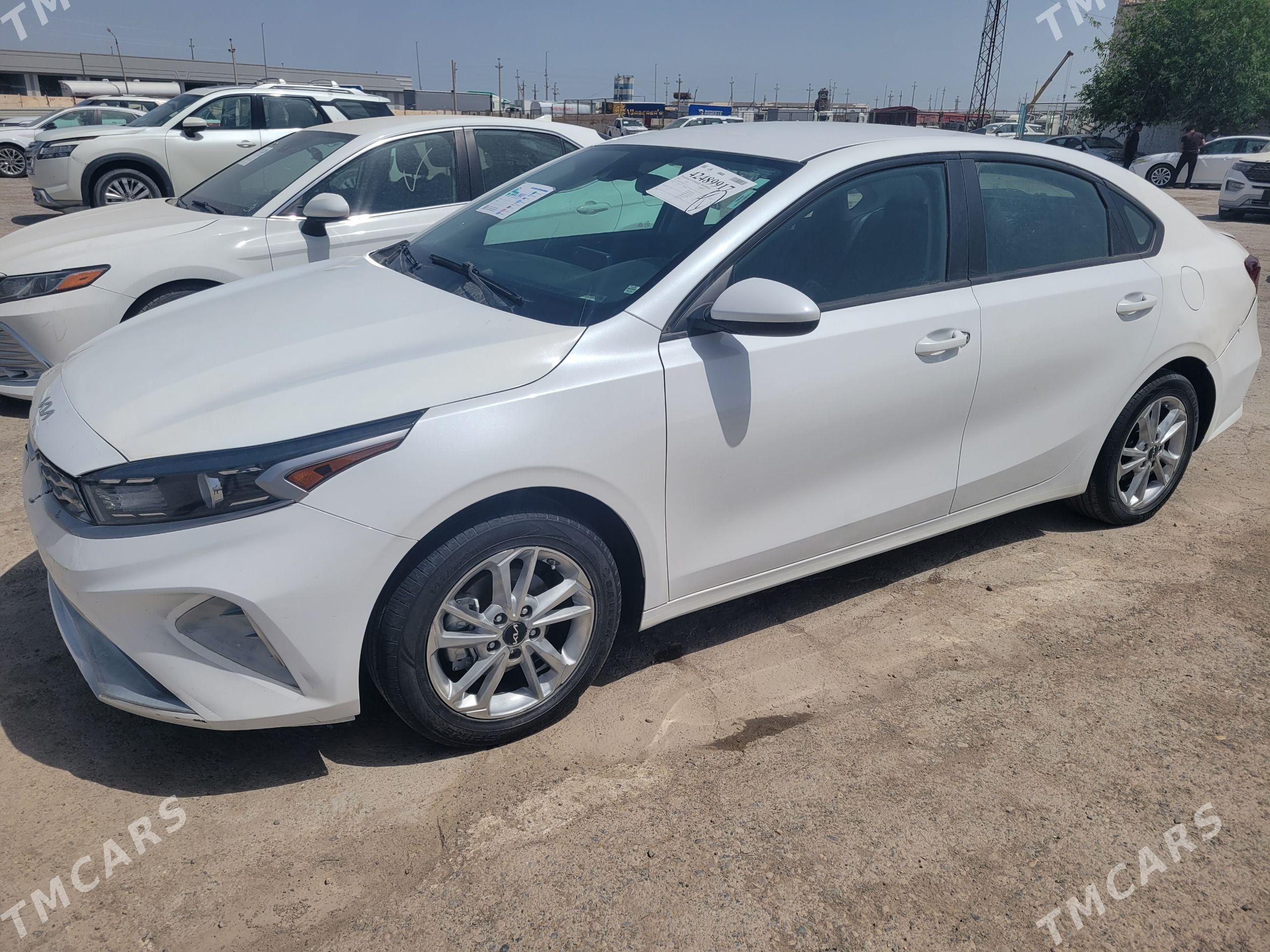 Kia Forte 2022 - 201 000 TMT - Mary - img 1