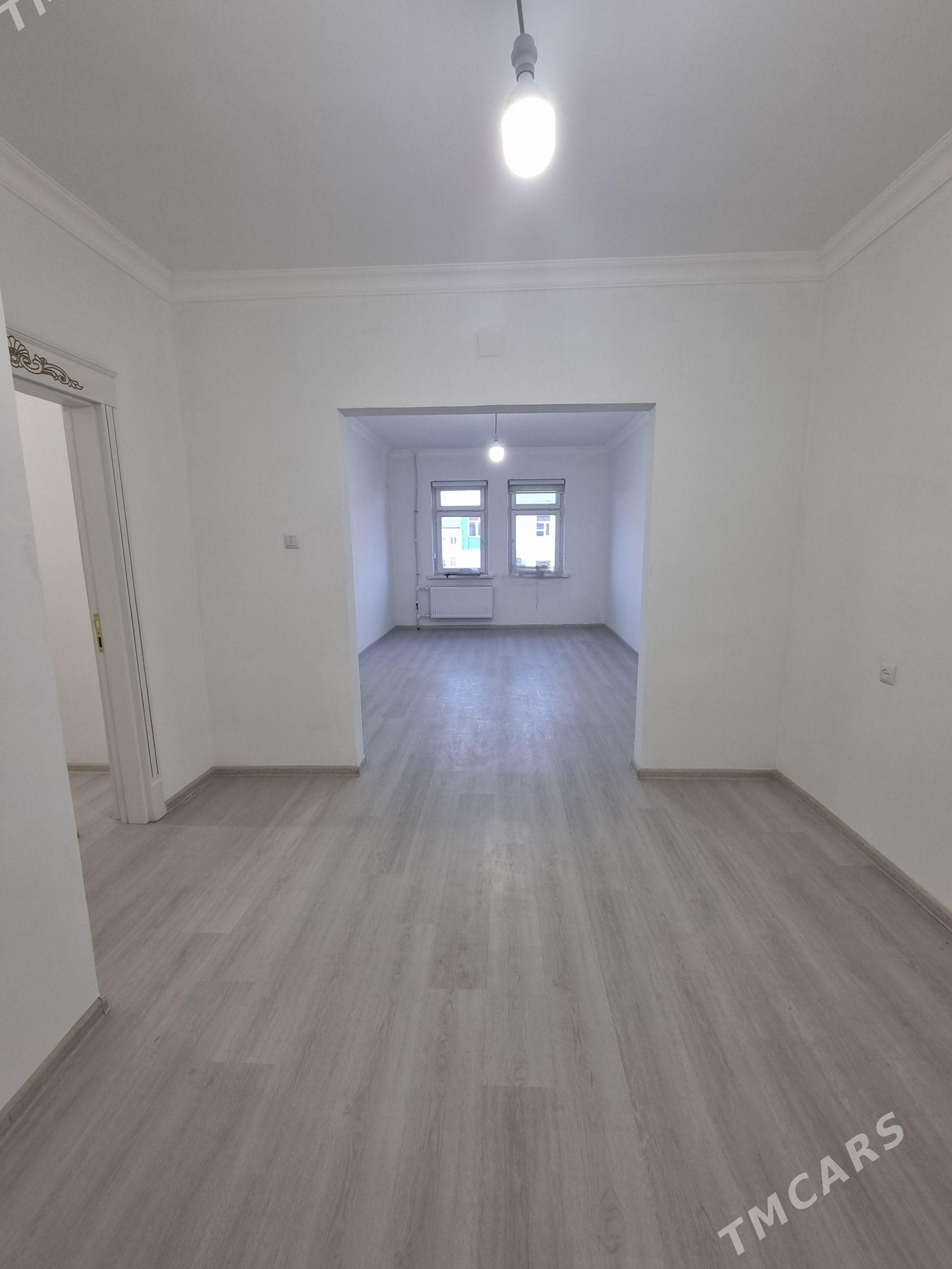 Buzmeyin EYESINDEN GRES ГРЭС - Büzmeýin GRES - img 1
