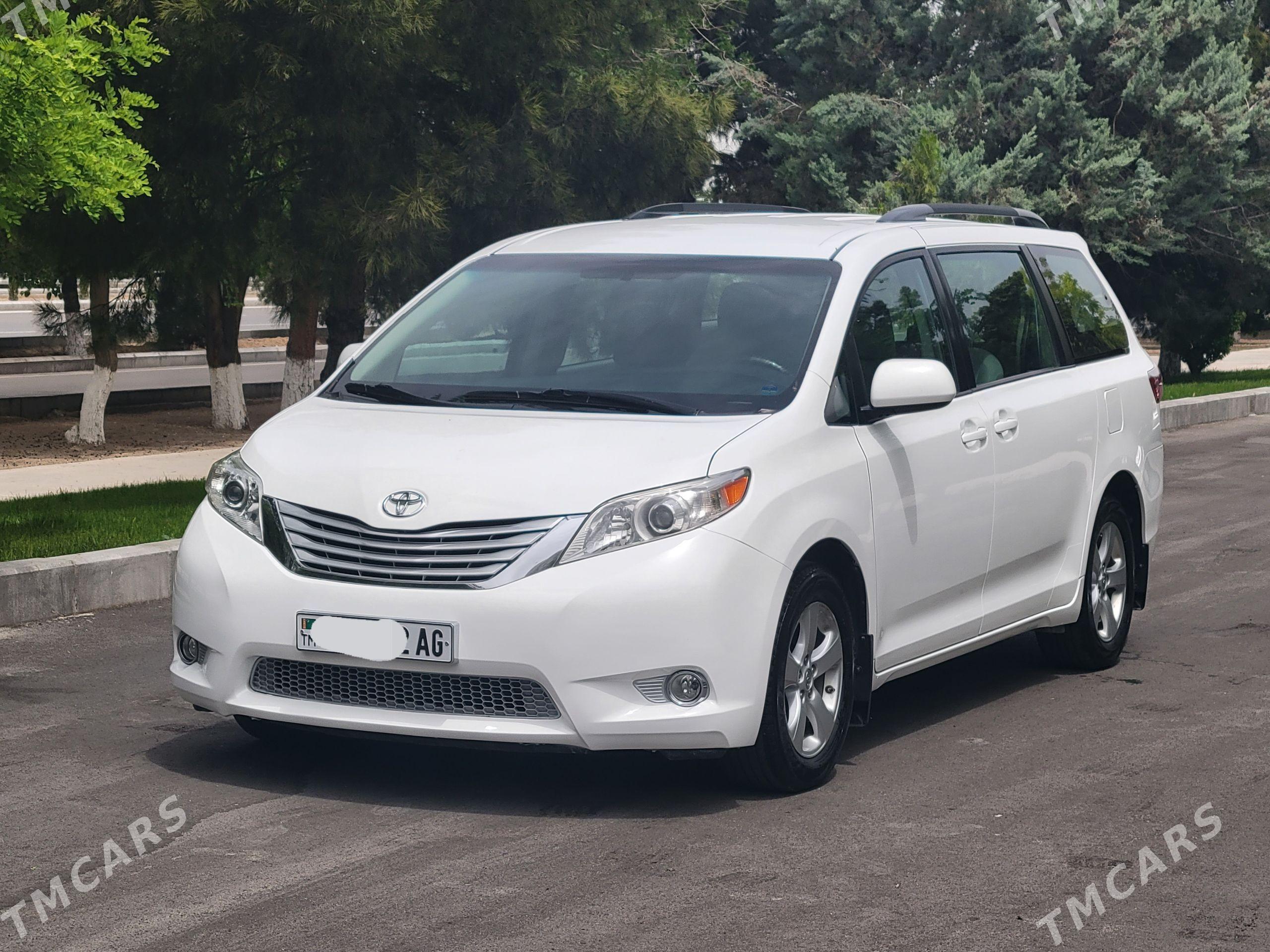 Toyota Sienna 2017 - 350 000 TMT - Ашхабад - img 1