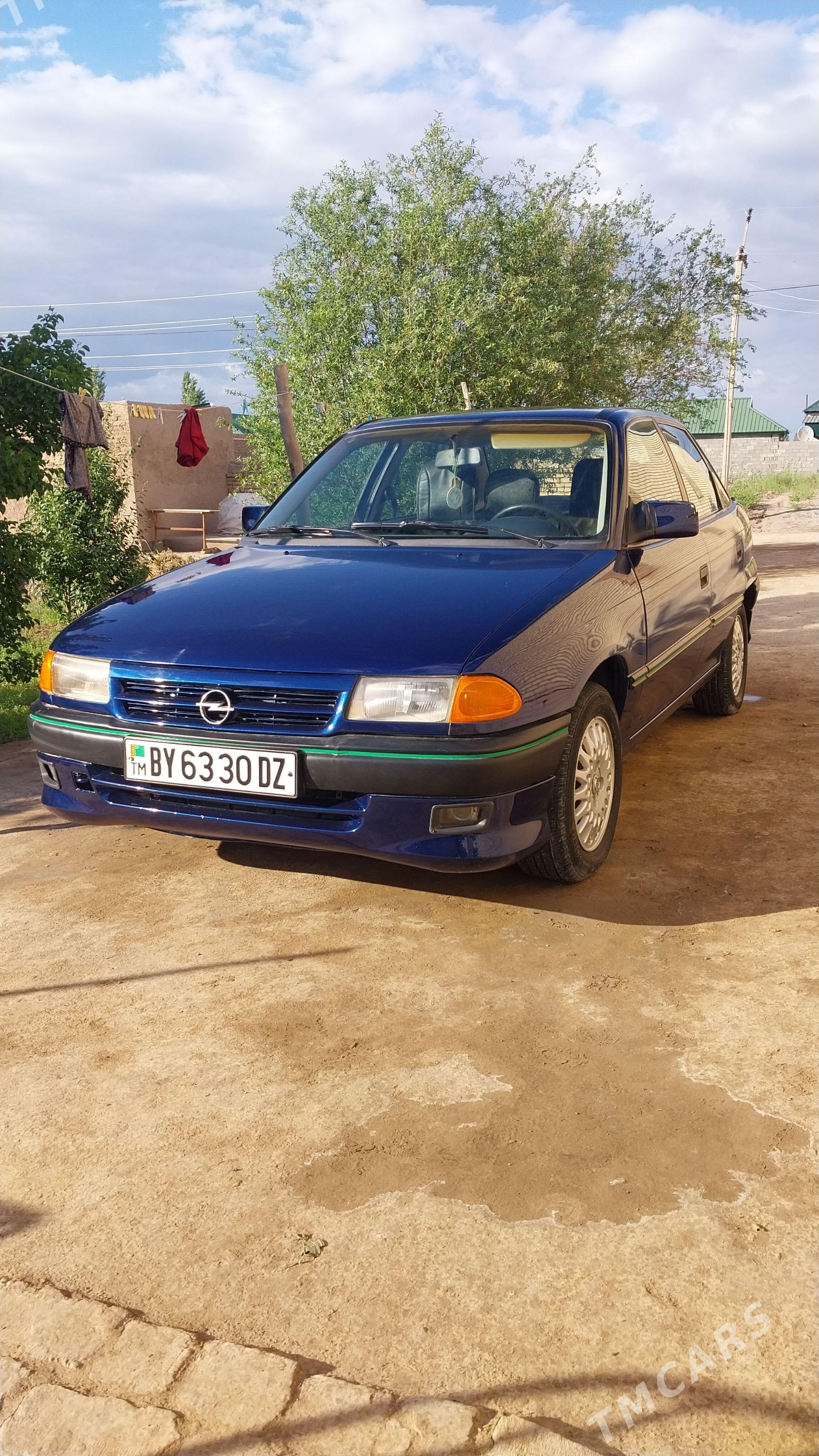 Opel Astra 1993 - 60 000 TMT - Türkmenbaşy etr. - img 1