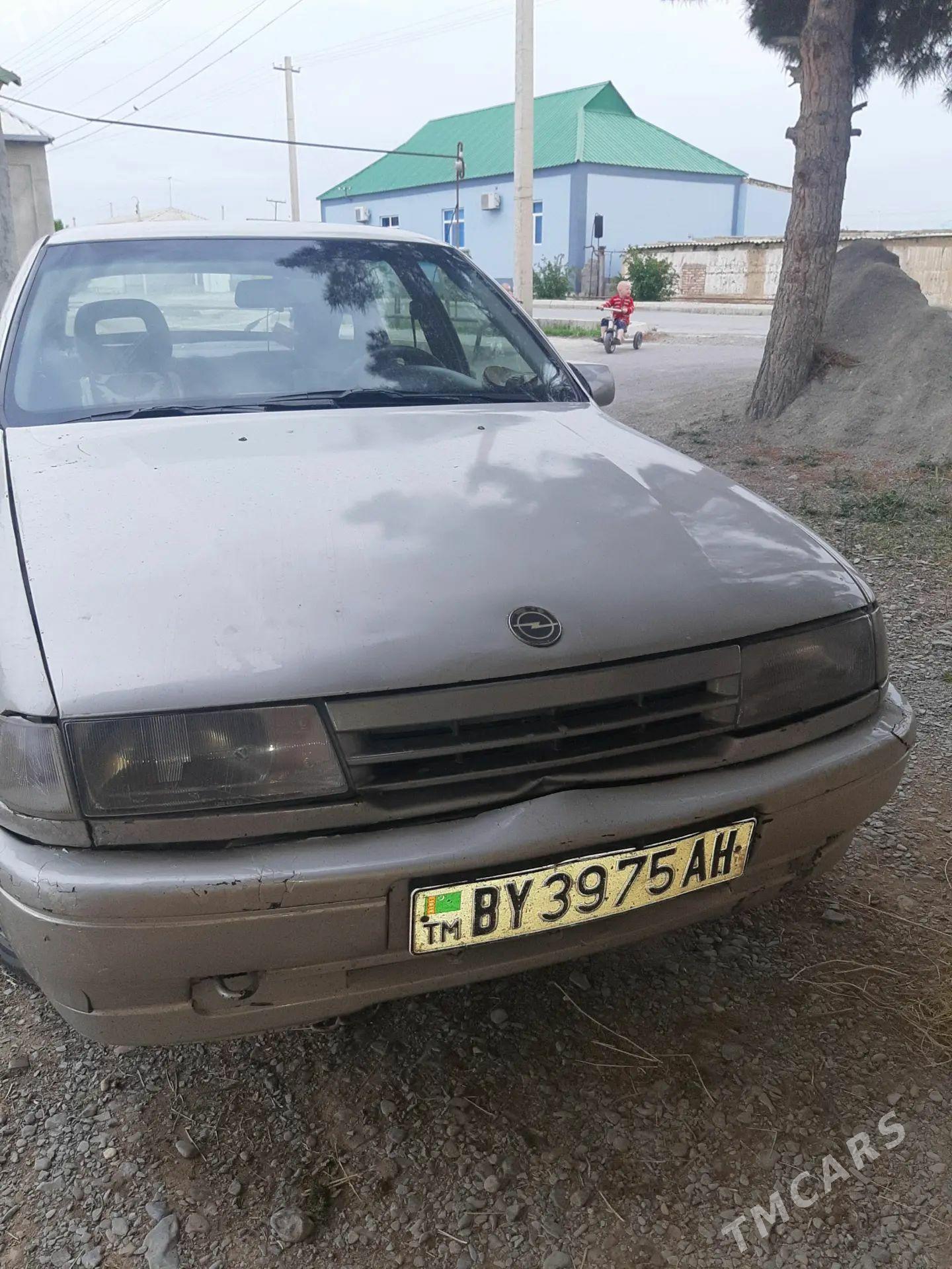Opel Vectra 1992 - 35 000 TMT - Гёкдепе - img 1