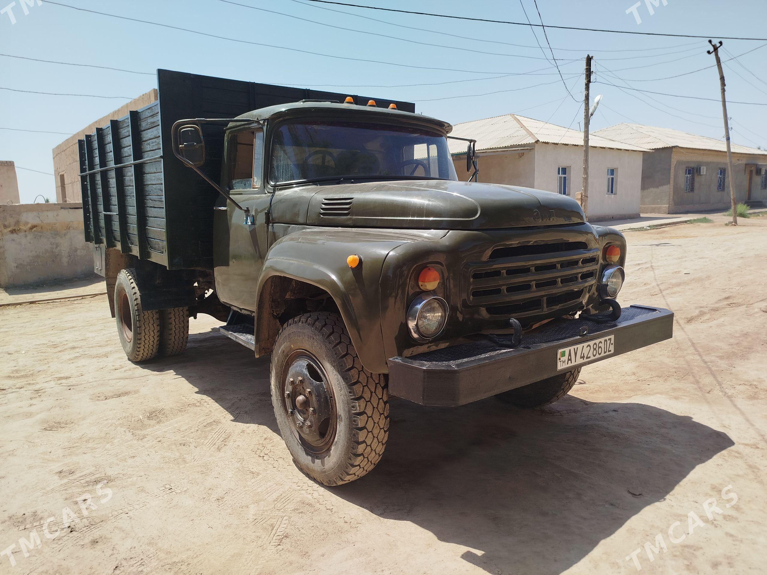 Zil 130 1980 - 60 000 TMT - Гурбансолтан Едже - img 1