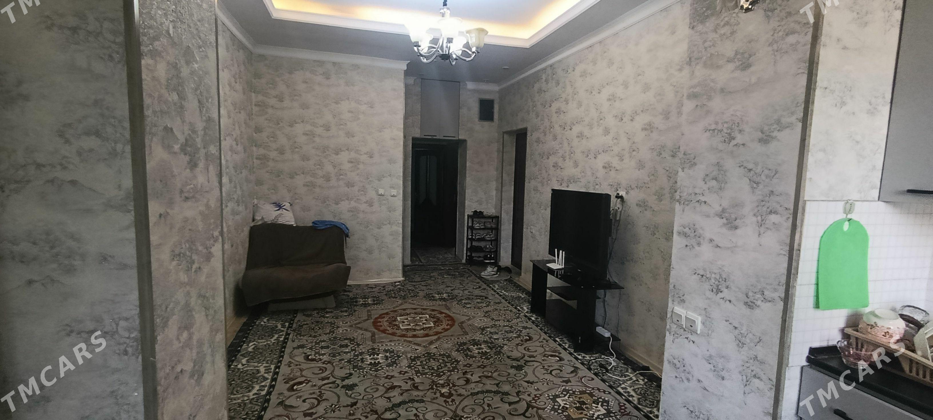 eyesi pentagon uniwer 2kom 2et - Ашхабад - img 1