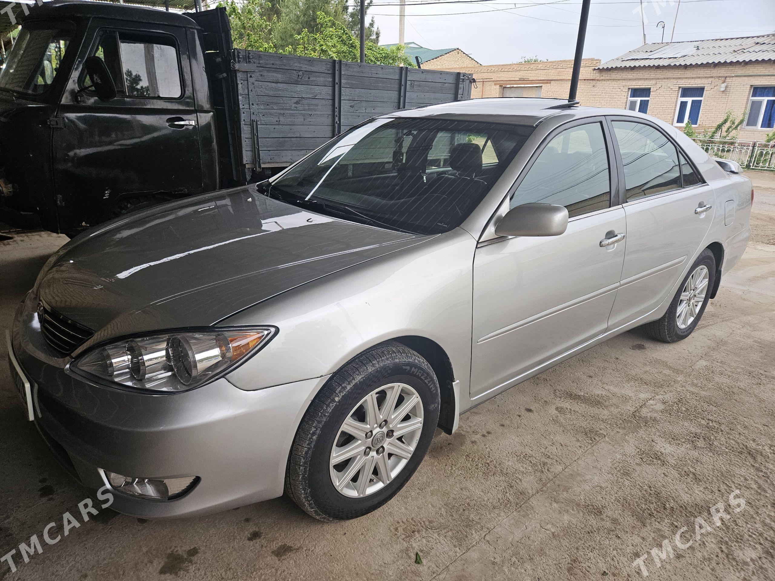Toyota Camry 2005 - 210 000 TMT - Farap - img 1