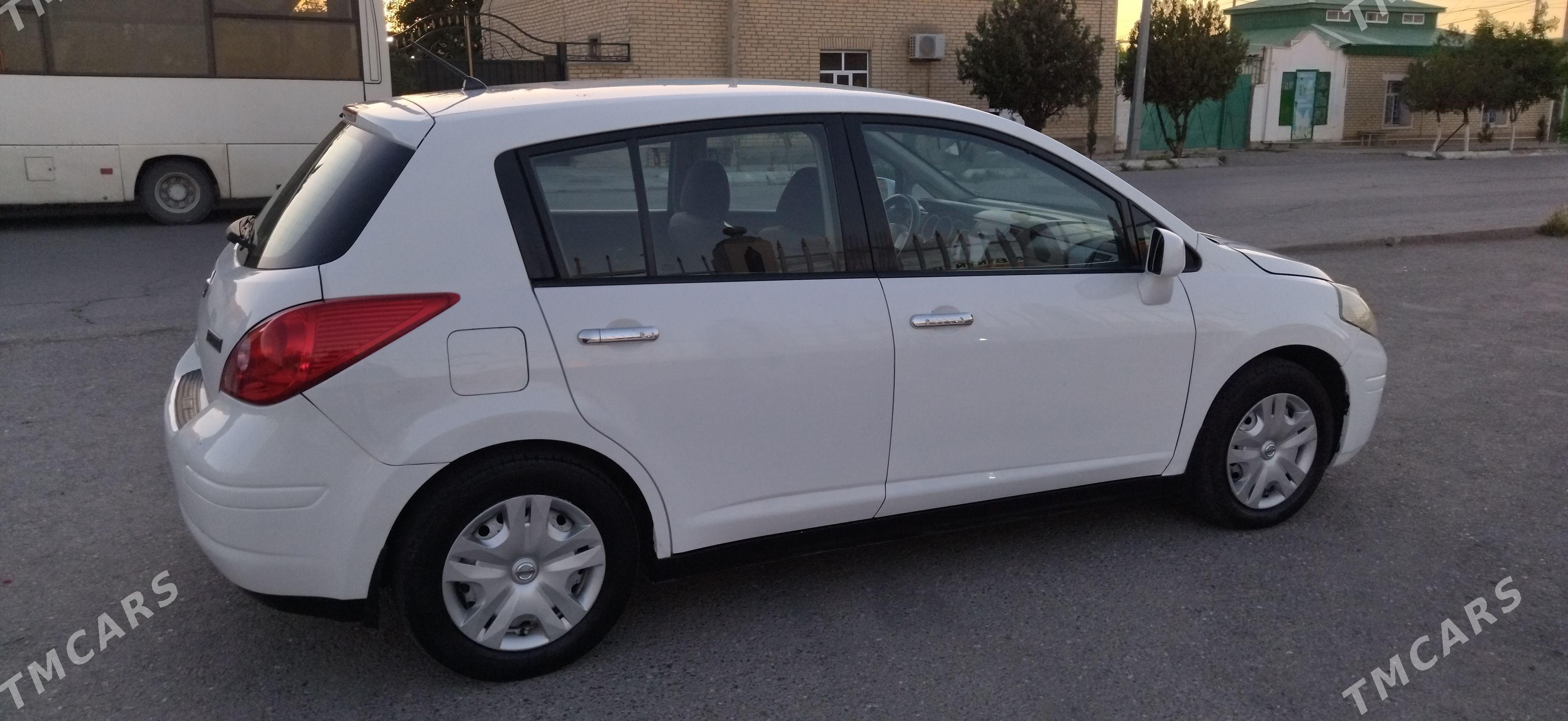 Nissan Versa 2010 - 125 000 TMT - Gyzylarbat - img 1