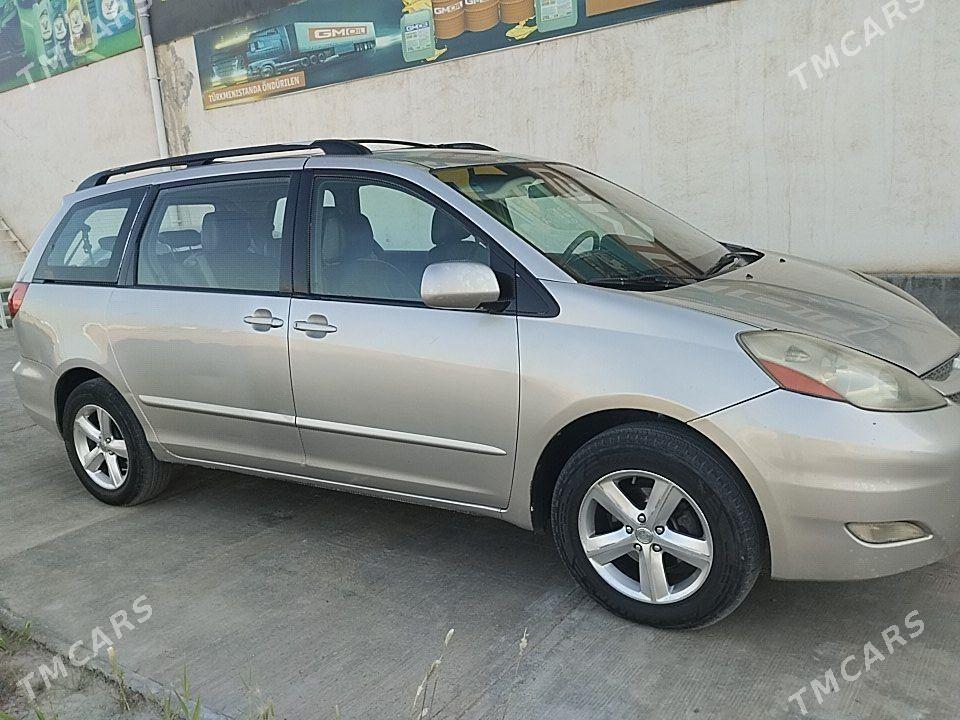 Toyota Sienna 2009 - 270 000 TMT - Tejen - img 1