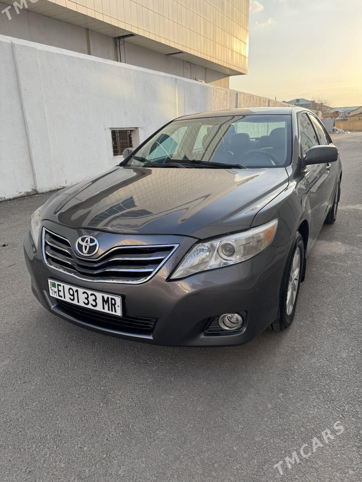 Toyota Camry 2011 - 250 000 TMT - Мары - img 1