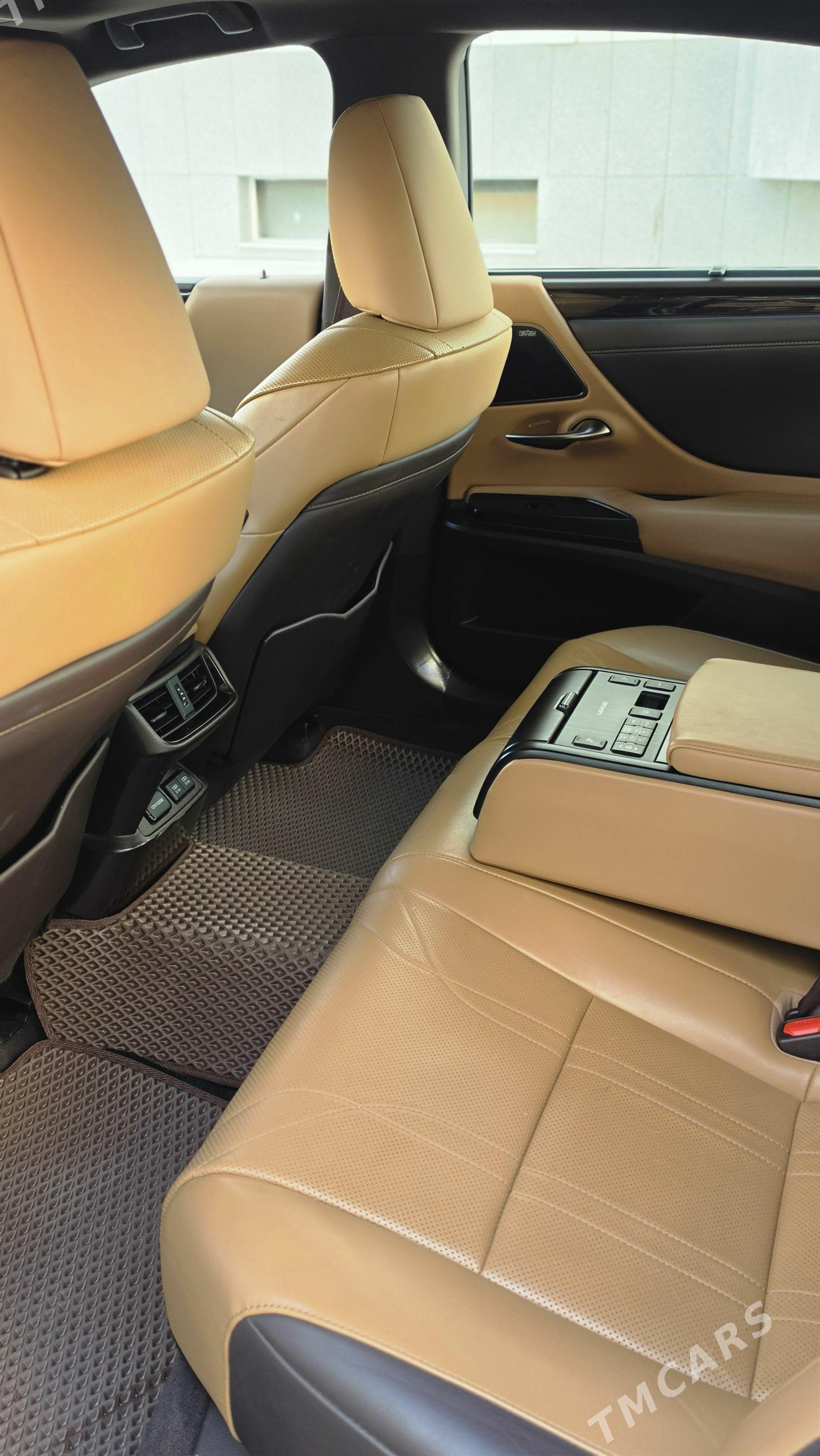 Lexus ES 350 2019 - 880 000 TMT - ул. Подвойского (Битарап Туркменистан шаёлы) - img 1