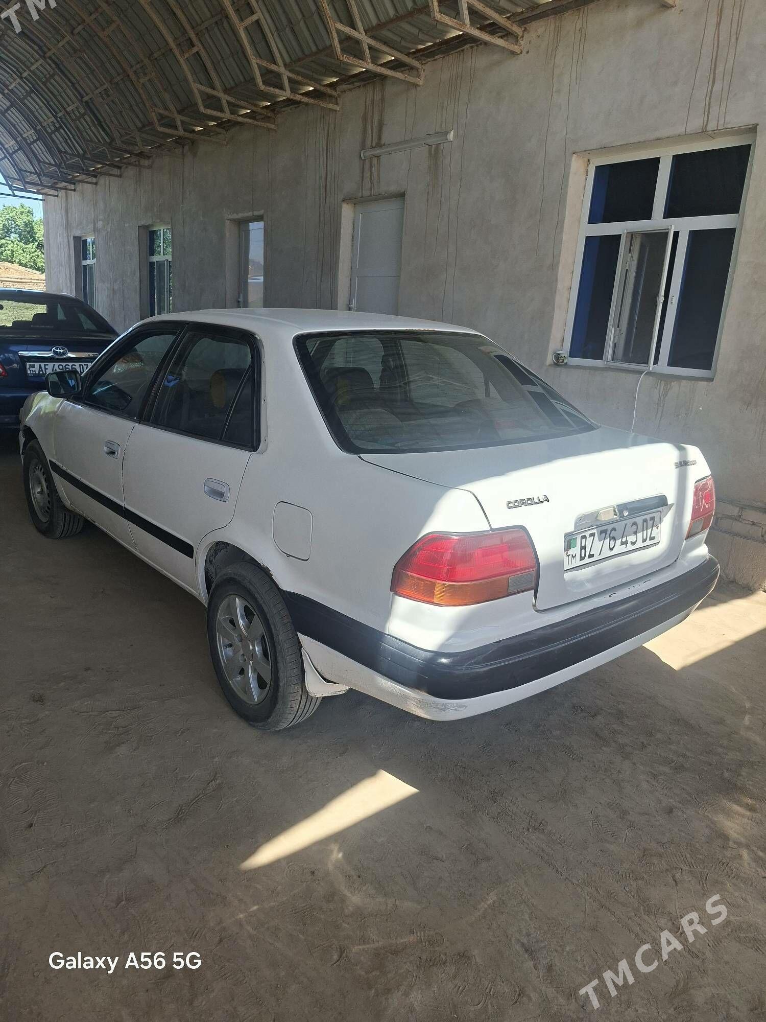Toyota Corolla 1995 - 35 000 TMT - Gurbansoltan Eje - img 1