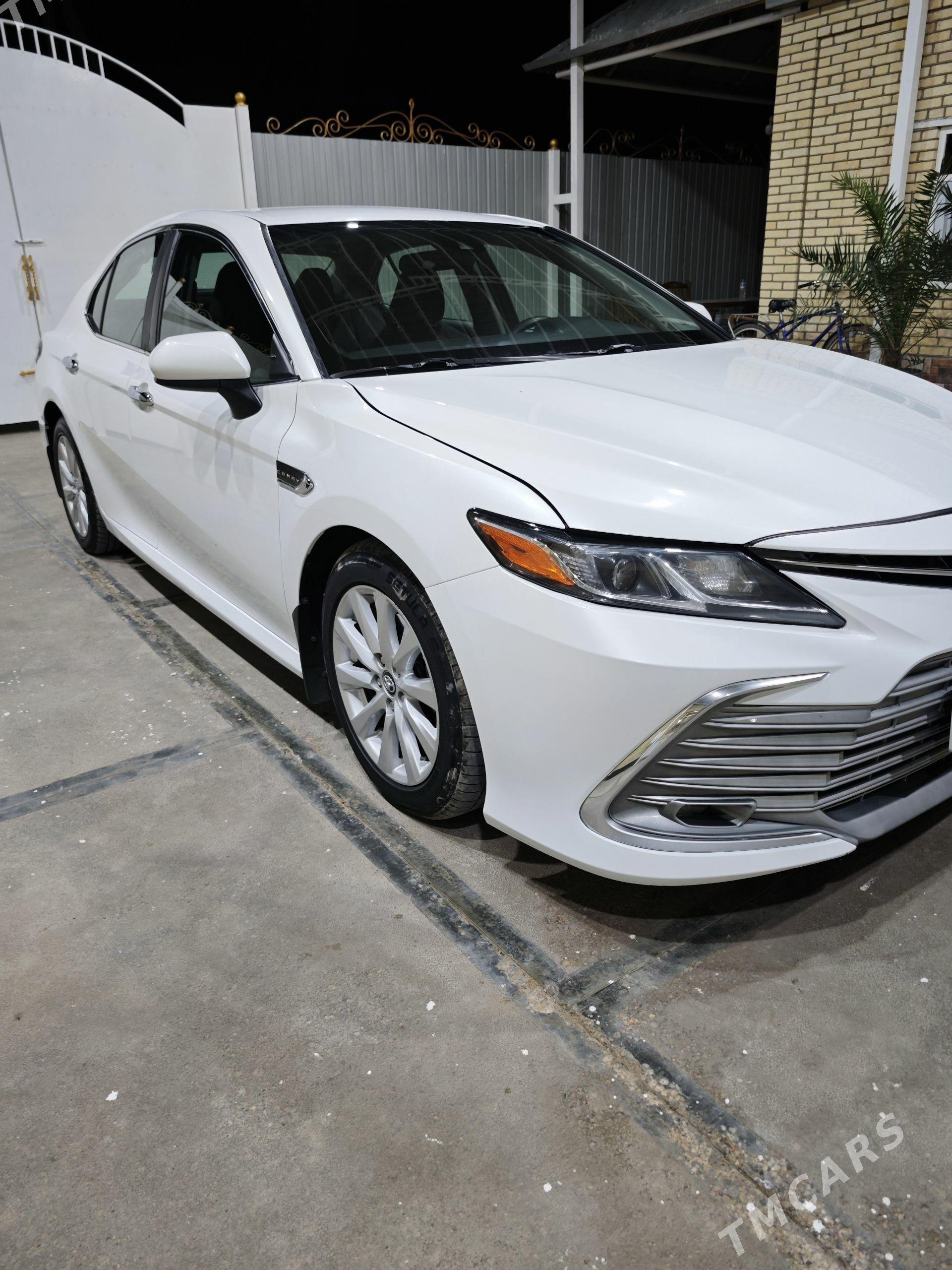 Toyota Camry 2020 - 325 000 TMT - Мары - img 1