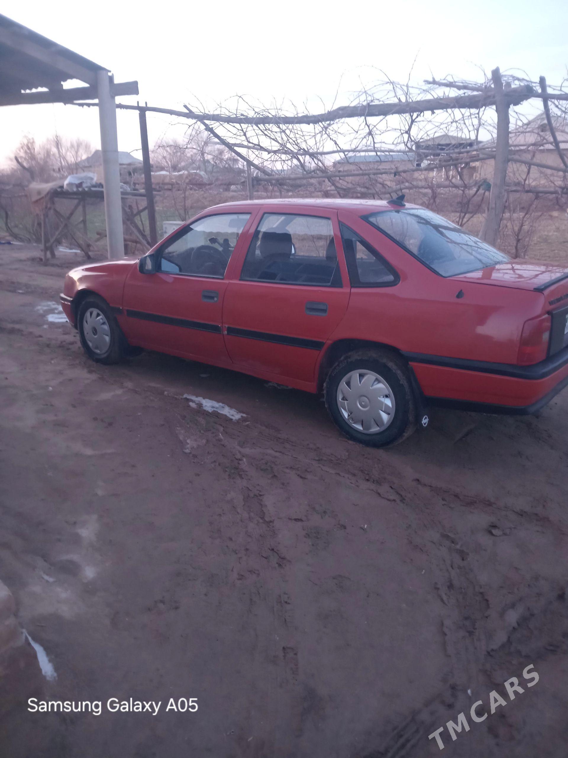 Opel Vectra 1991 - 32 000 TMT - Туркменгала - img 1