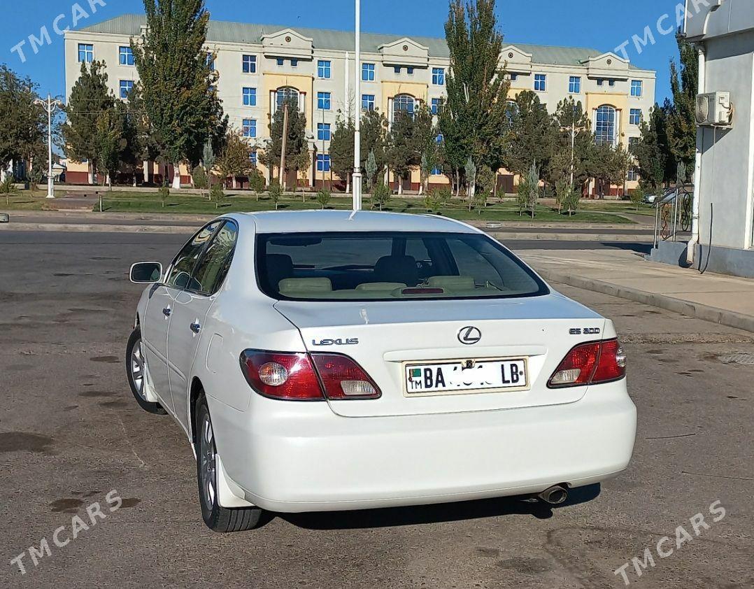 Lexus ES 300 2003 - 250 000 TMT - Керки - img 1