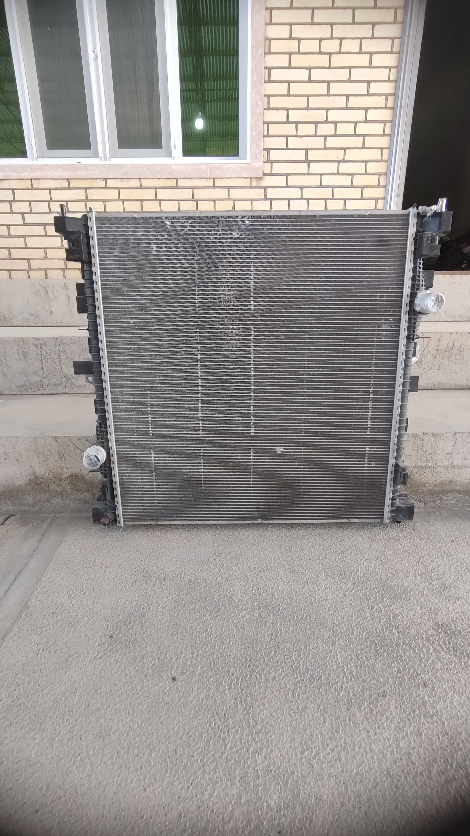radiator ford morda 10 000 TMT - Mary - img 1