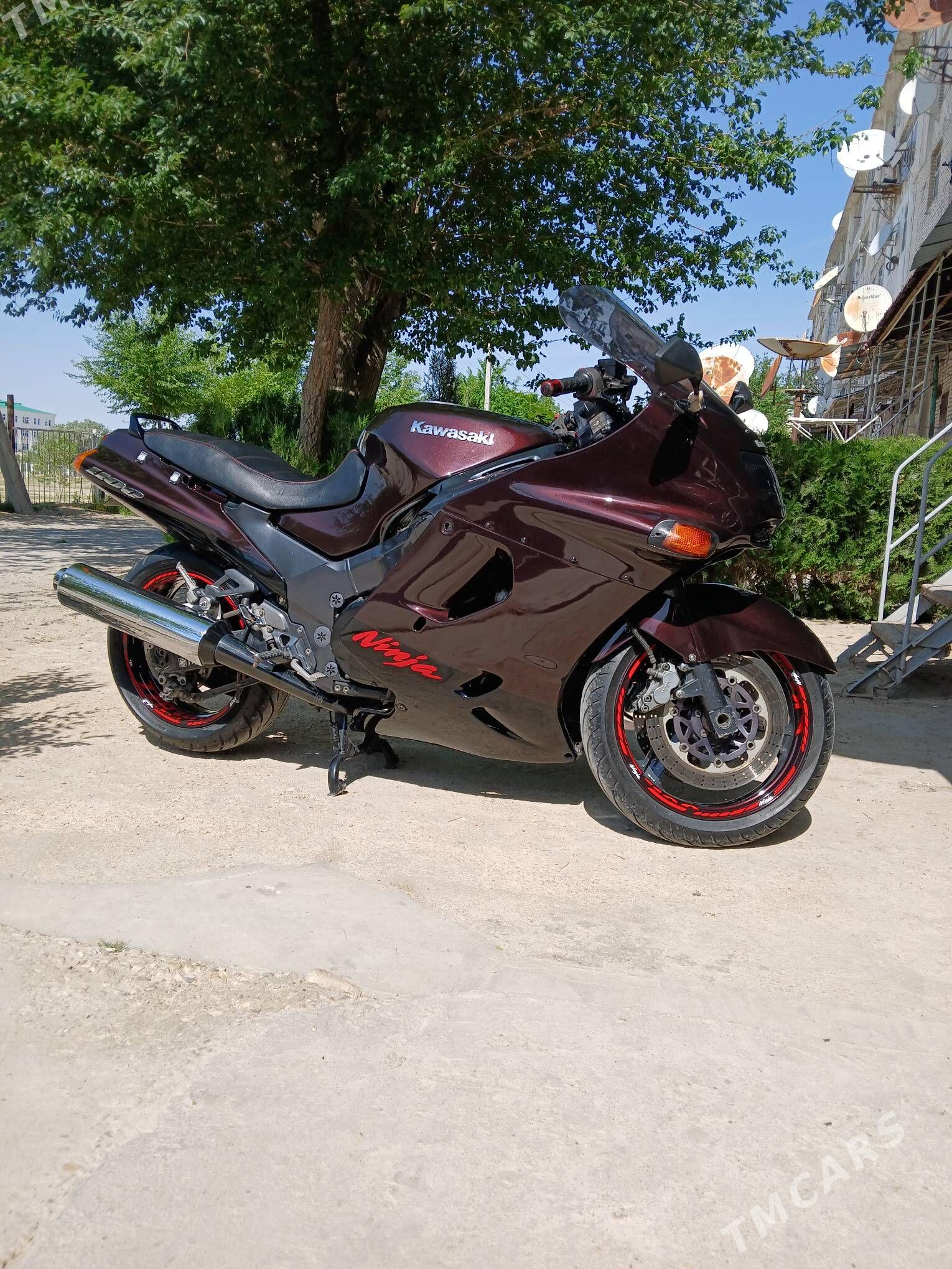 Yamaha Artistic 2005 - 110 000 TMT - Балканабат - img 1