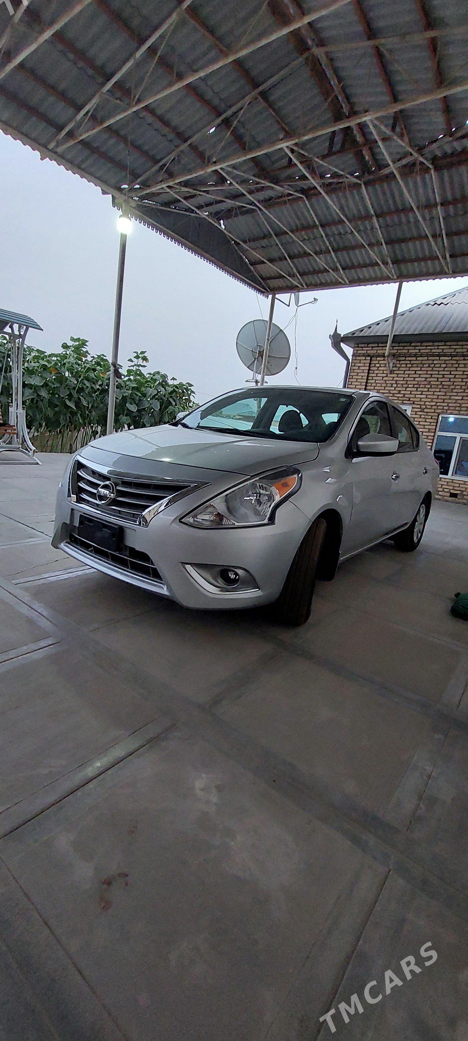 Nissan Versa 2017 - 154 000 TMT - Мары - img 1