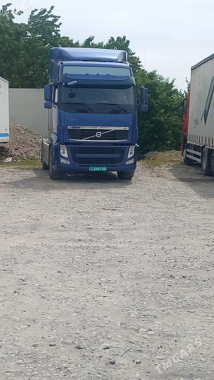 Volvo FH 460 2000 - 682 500 TMT - Aşgabat - img 1