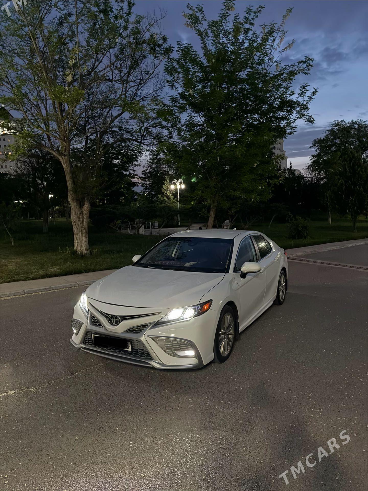 Toyota Camry 2023 - 319 000 TMT - Aşgabat - img 1