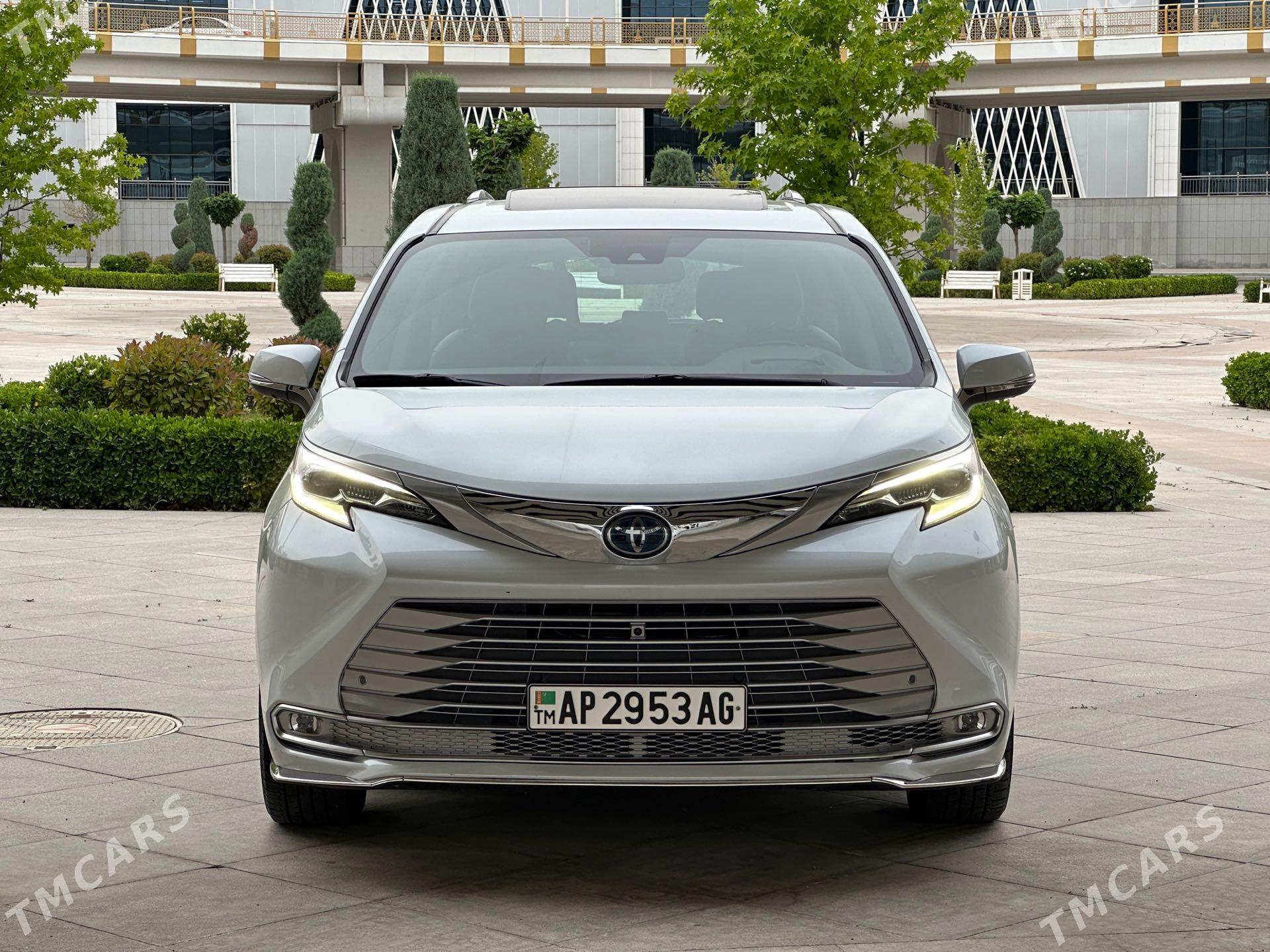 Toyota Sienna 2022 - 730 000 TMT - Ашхабад - img 1