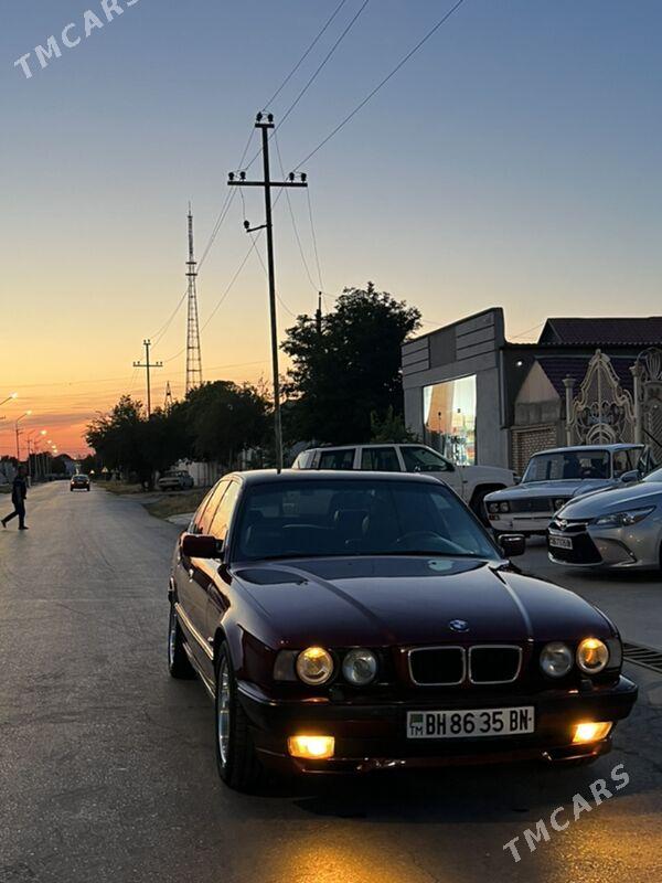 BMW 525 1995 - 120 000 TMT - Балканабат - img 1