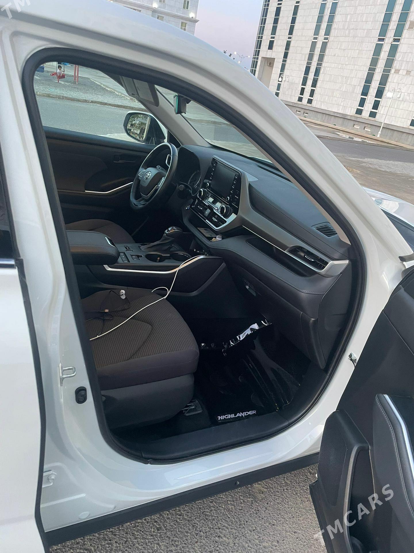 Toyota Highlander 2021 - 468 000 TMT - Aşgabat - img 1