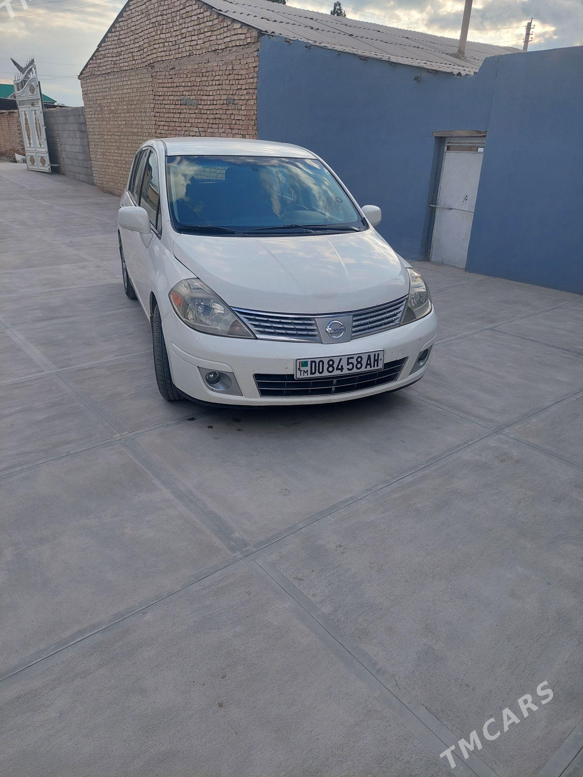 Nissan Versa 2009 - 125 000 TMT - Ашхабад - img 1