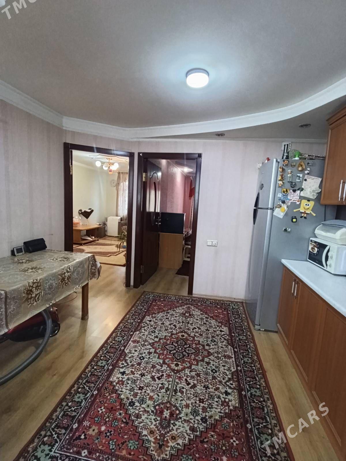 3 MKR  2 ETAJ 2 KOMNAT - 3 mkr - img 1