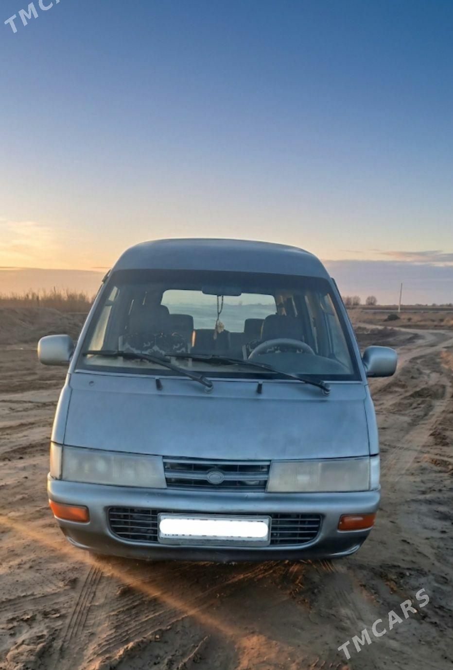 Toyota Town Ace 1992 - 50 000 TMT - Ruhubelent etraby - img 1