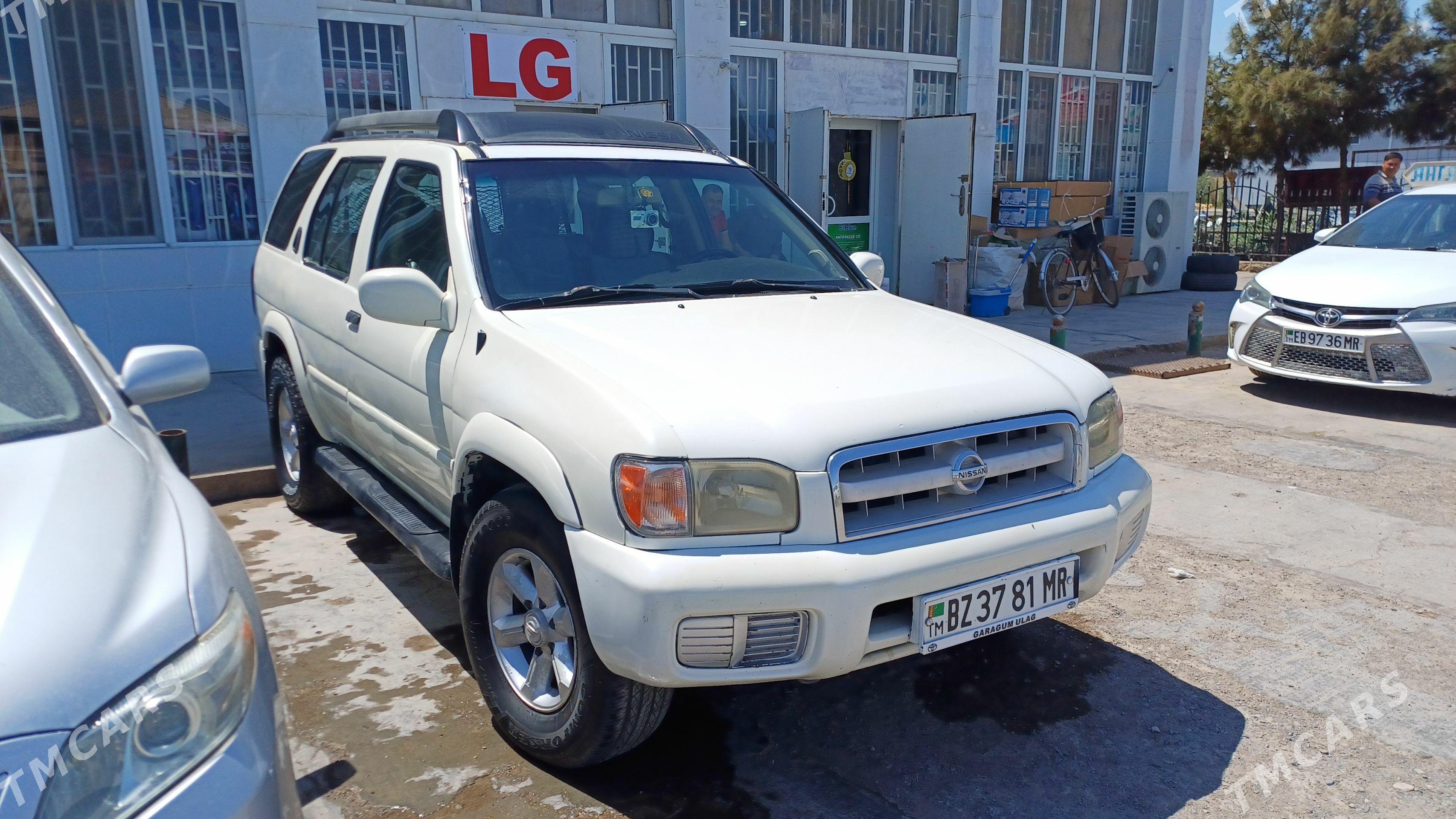 Nissan Pathfinder 2002 - 90 000 TMT - Мары - img 1