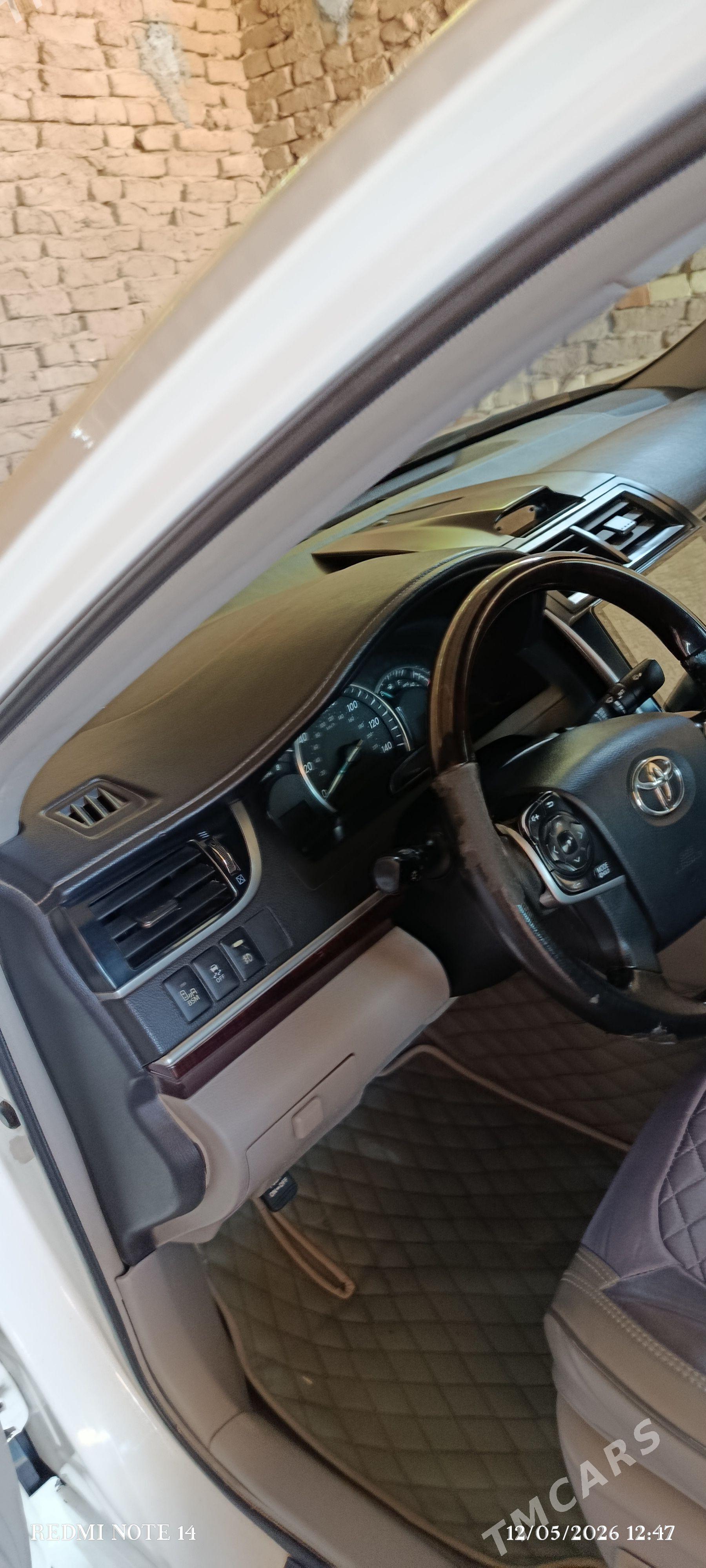 Toyota Camry 2013 - 300 000 TMT - Серахс - img 1