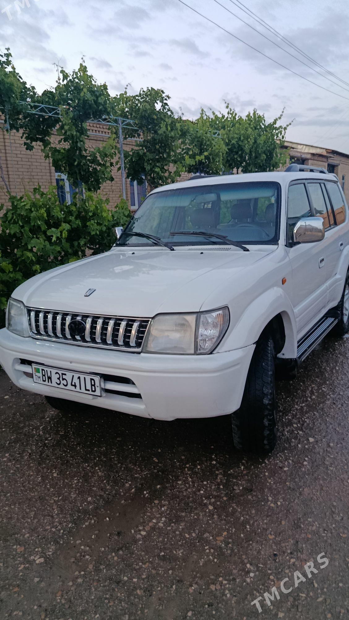 Toyota Land Cruiser Prado 1998 - 300 000 TMT - Сакар - img 1