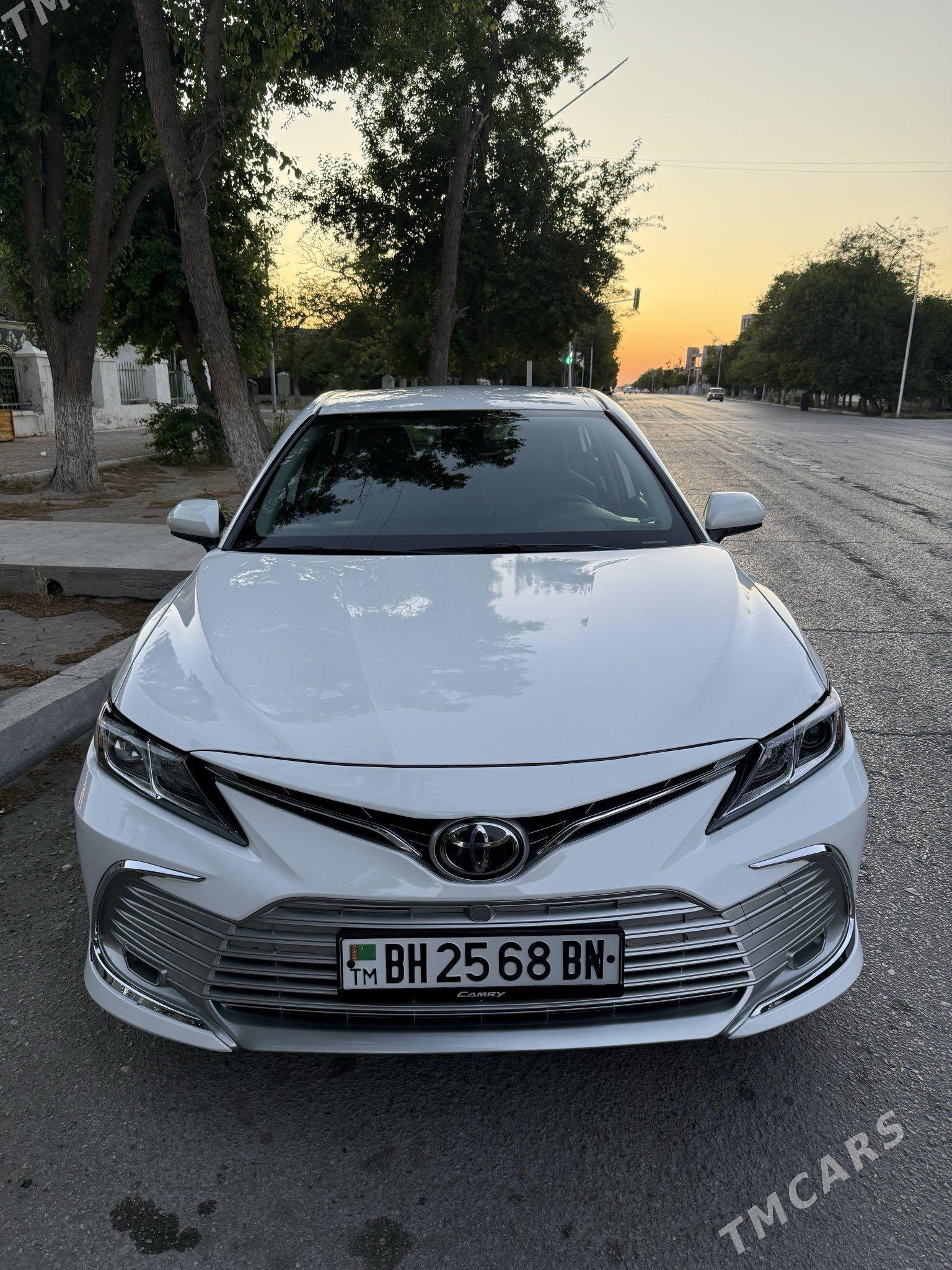Toyota Camry 2022 - 365 000 TMT - Балканабат - img 1