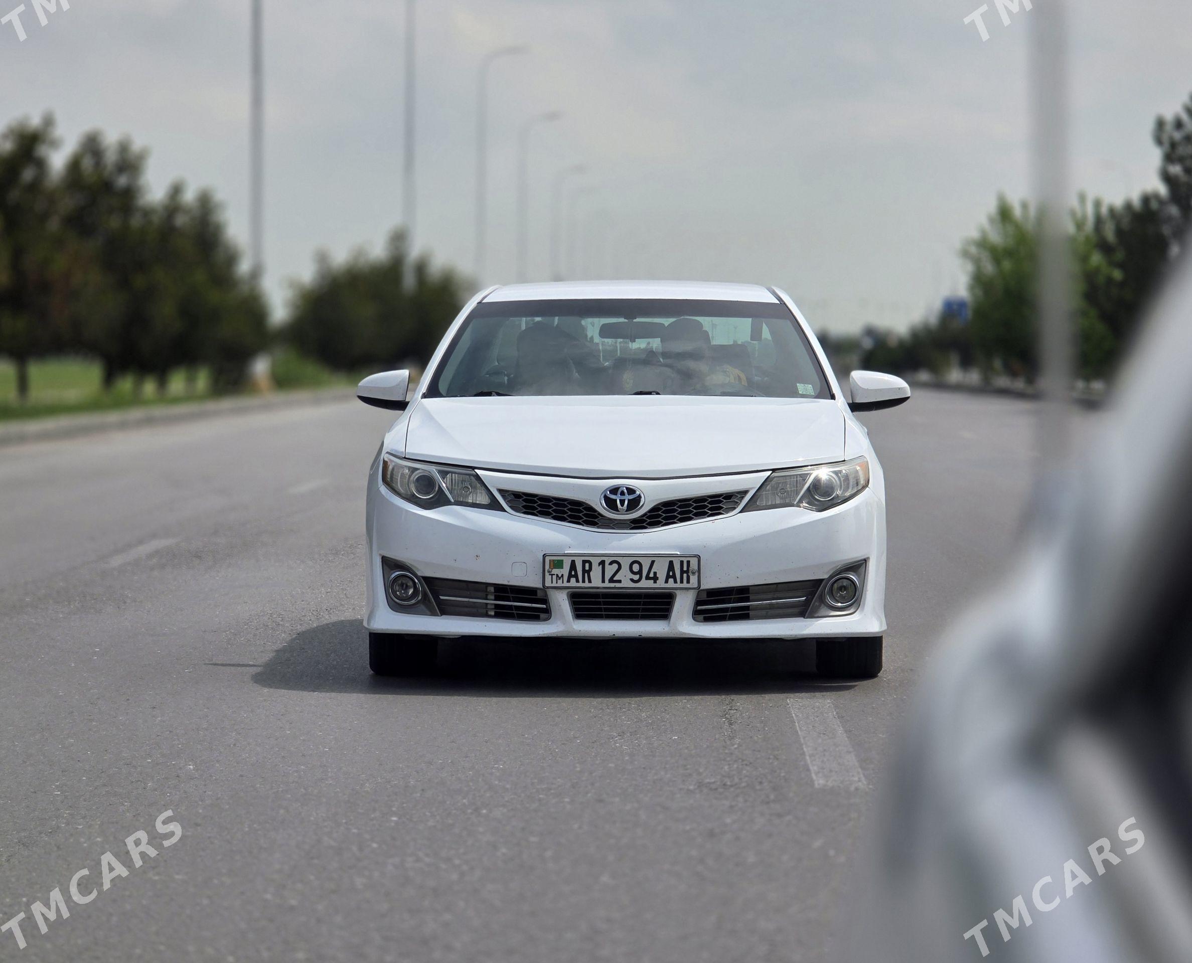 Toyota Camry 2013 - 247 000 TMT - Бахарден - img 1
