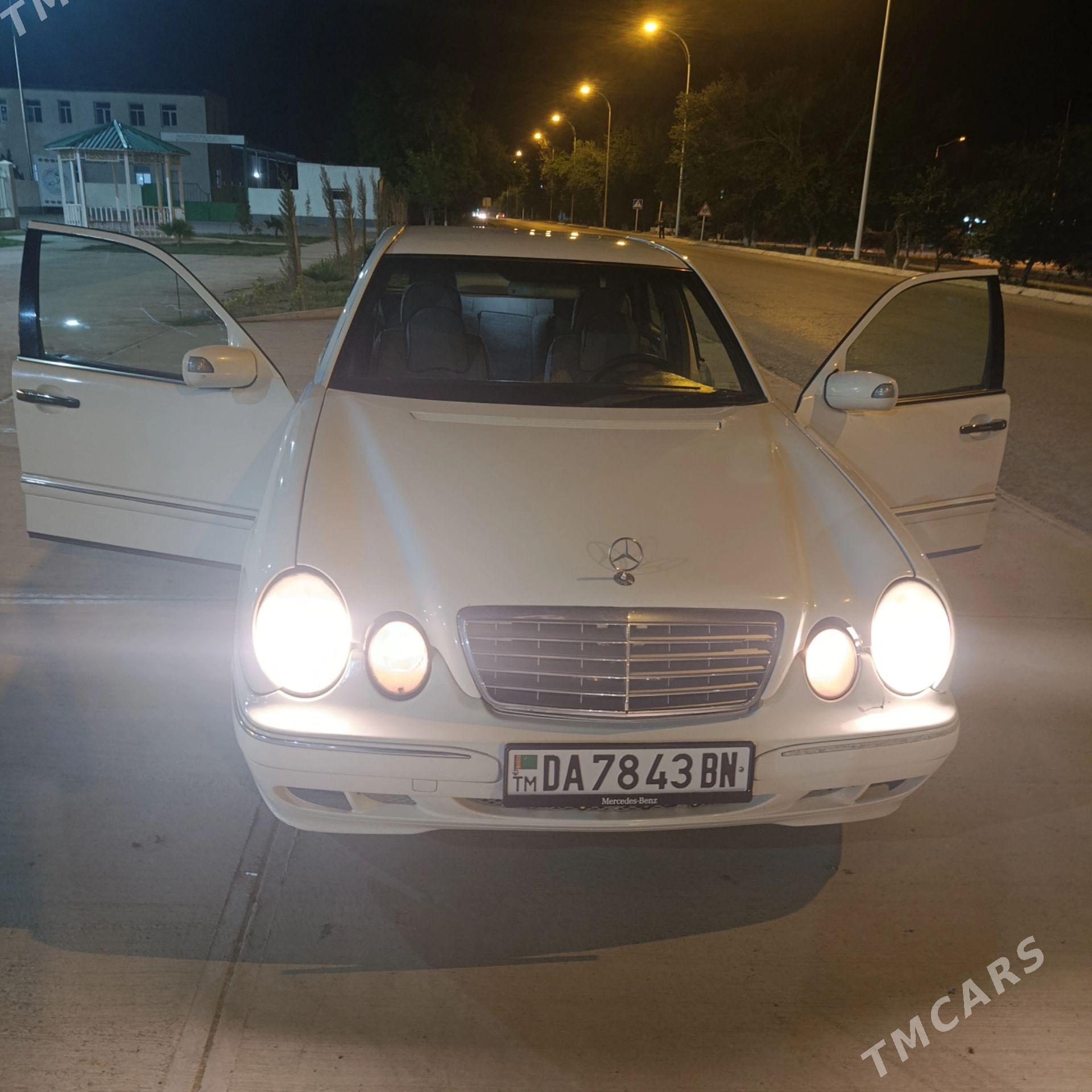 Mercedes-Benz E320 1997 - 115 000 TMT - Magtymguly - img 1