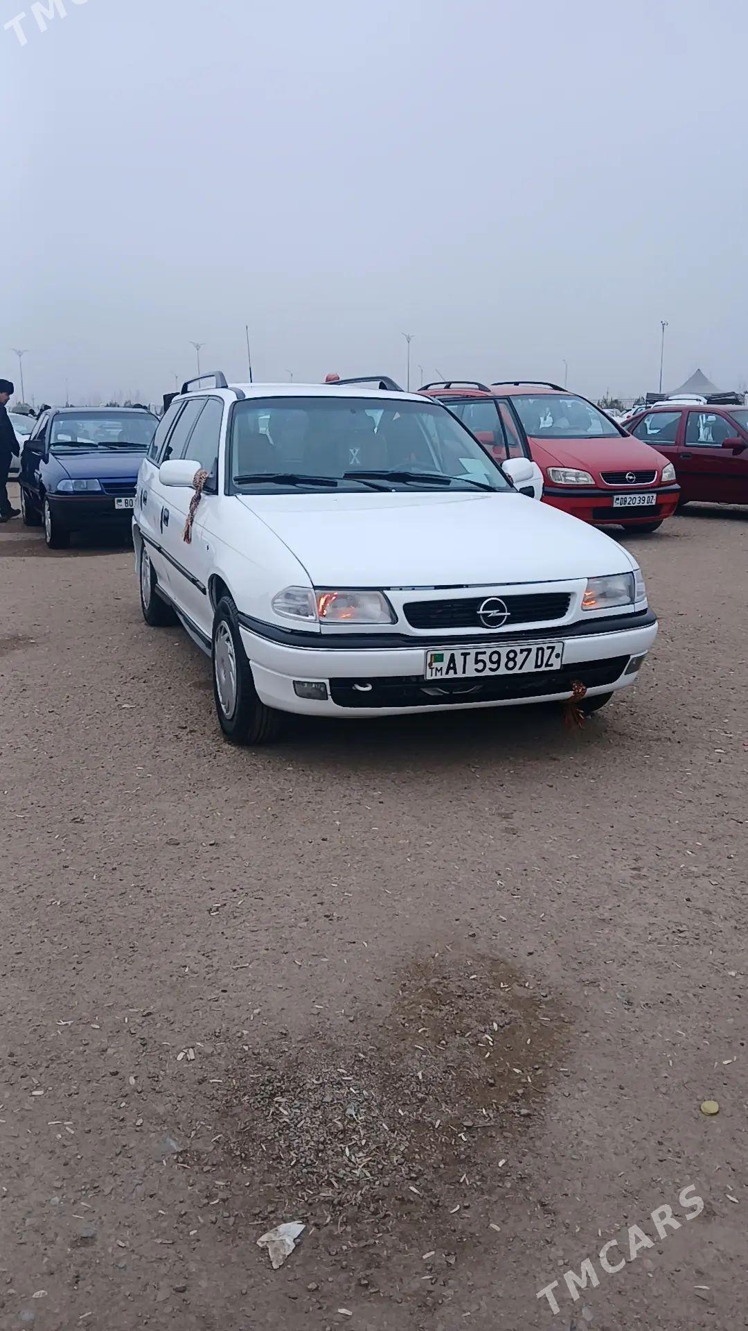 Opel Astra 1997 - 52 000 TMT - Шабатский этрап - img 1