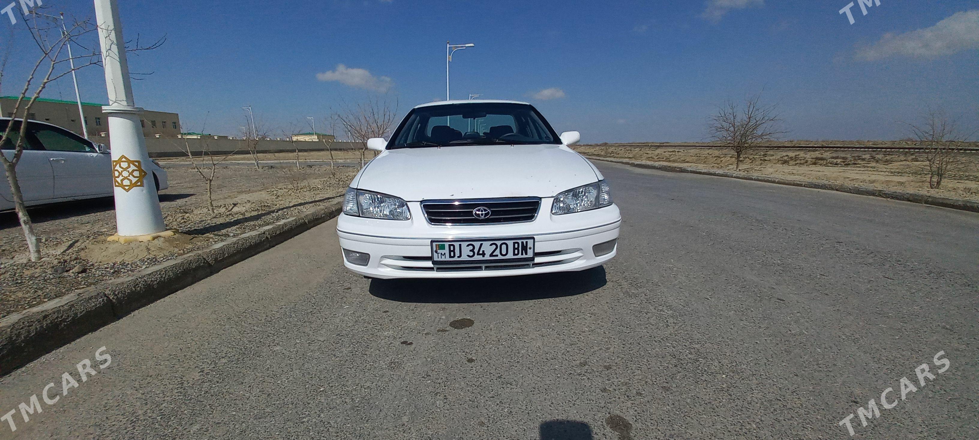 Toyota Camry 1998 - 130 000 TMT - Gyzylarbat - img 1