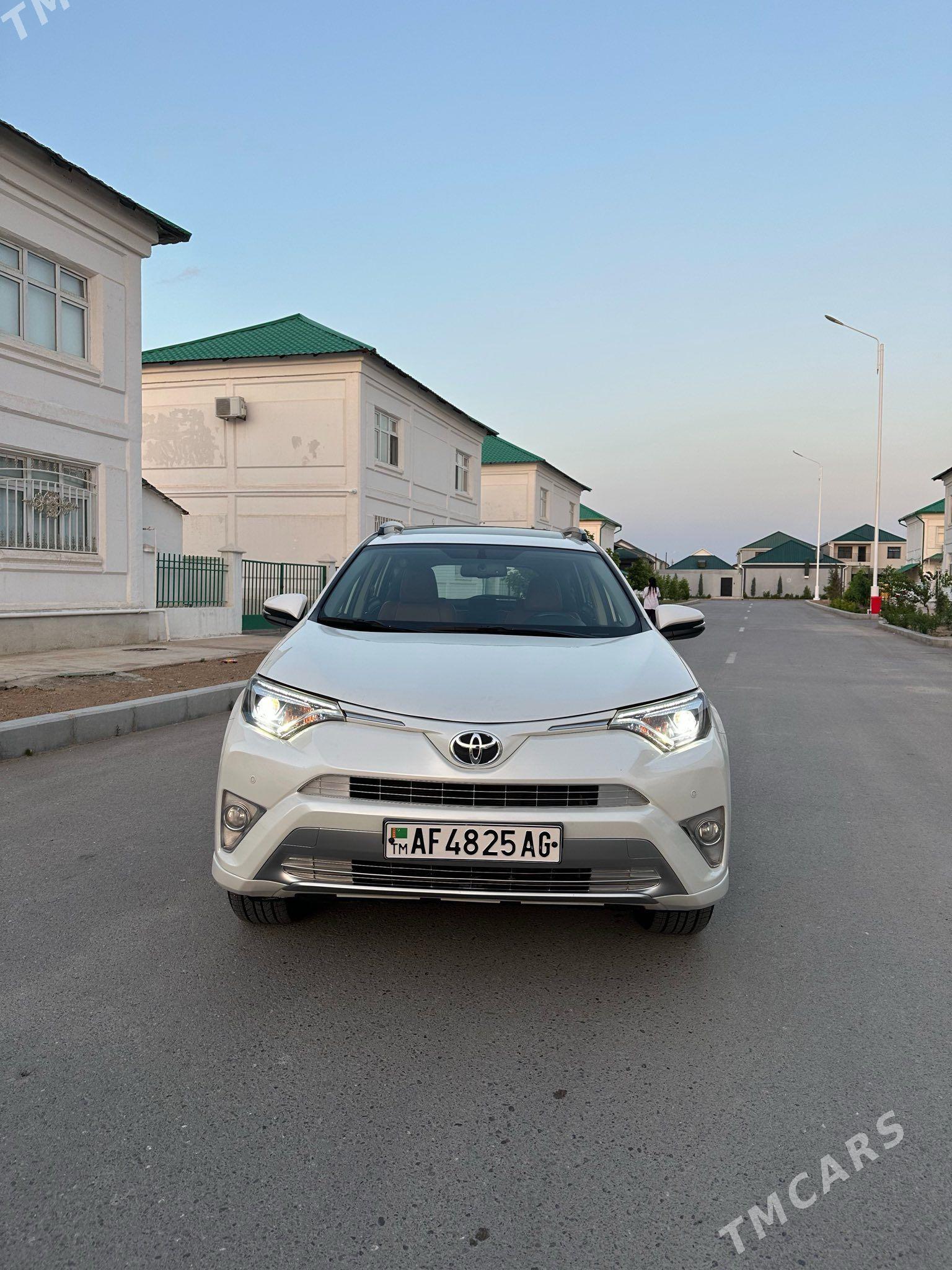 Toyota RAV4 2018 - 390 000 TMT - Чоганлы - img 1