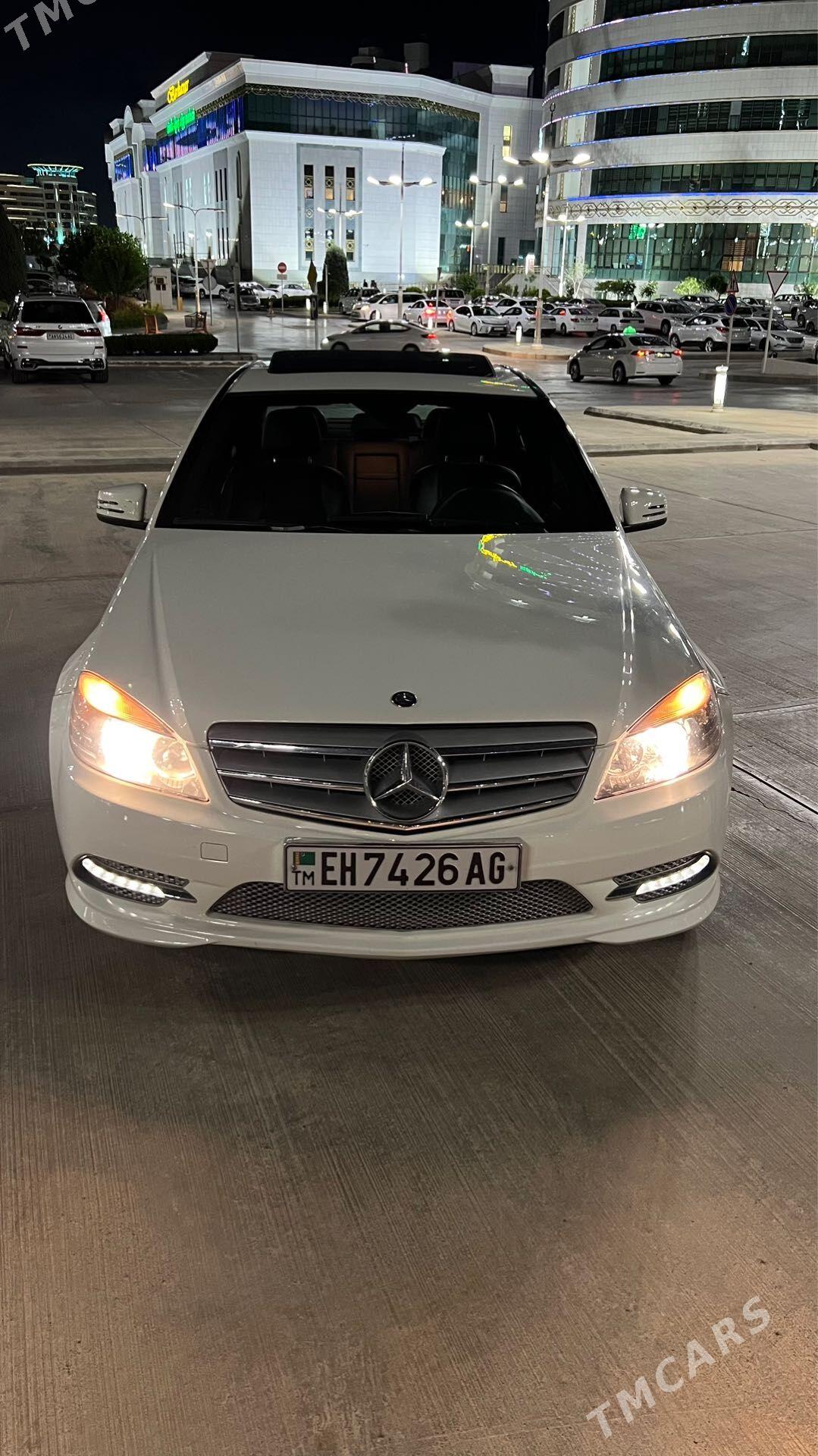 Mercedes-Benz C300 2011 - 250 000 TMT - Aşgabat - img 1