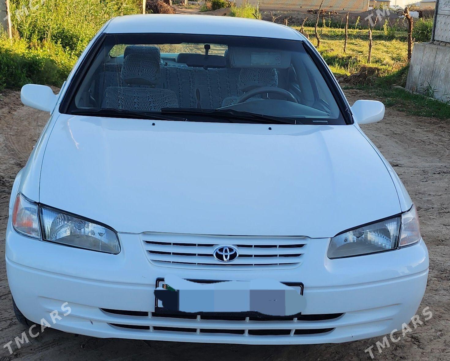 Toyota Camry 1999 - 130 000 TMT - Sakarçäge - img 1