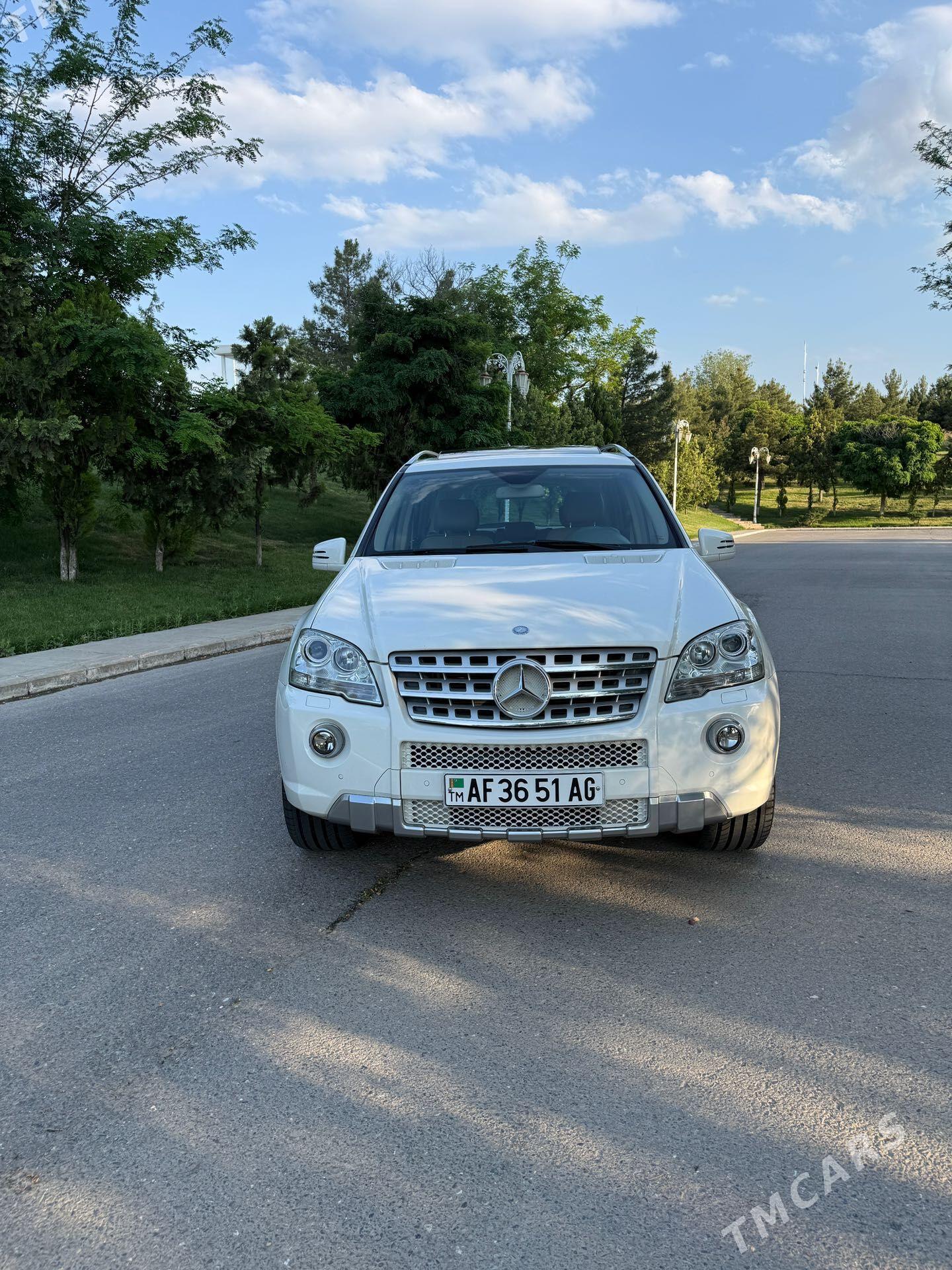 Mercedes-Benz ML350 2011 - 320 000 TMT - Aşgabat - img 1