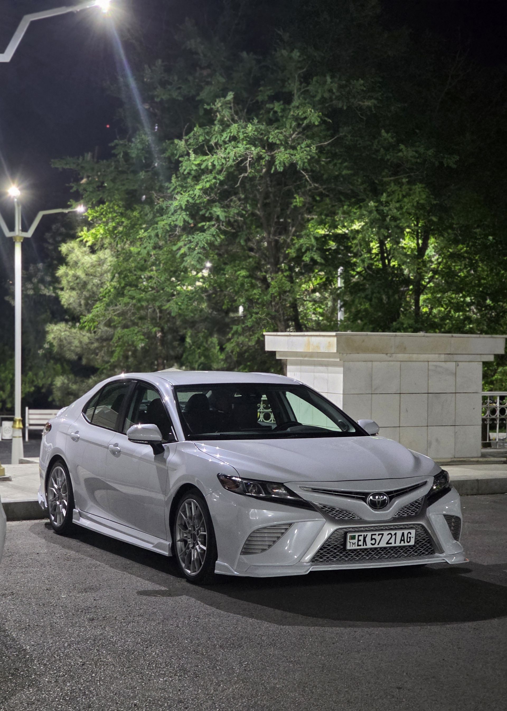 Toyota Camry 2022 - 380 000 TMT - ул. Подвойского (Битарап Туркменистан шаёлы) - img 1