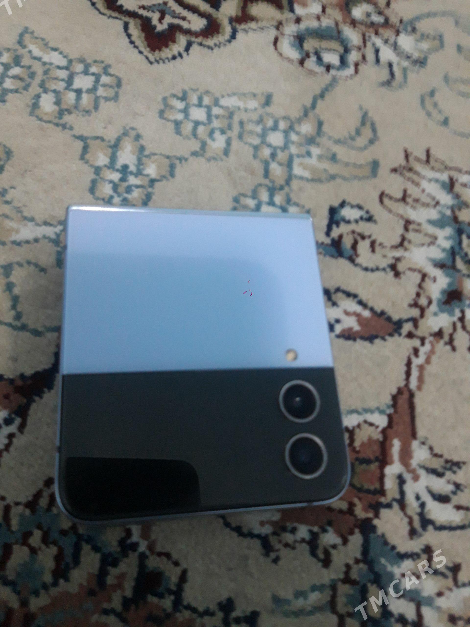 Samsung z flip 4 - Ашхабад - img 1